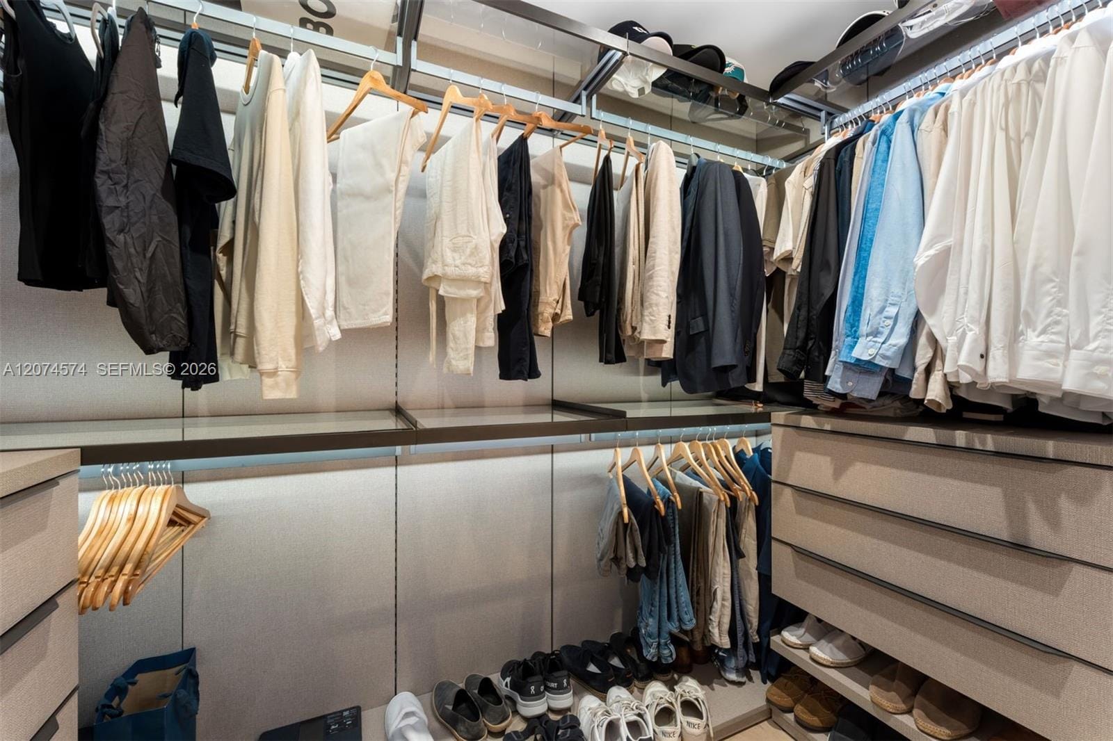 881 Ocean Drive 10A, Key Biscayne, FL 33149 photo 16