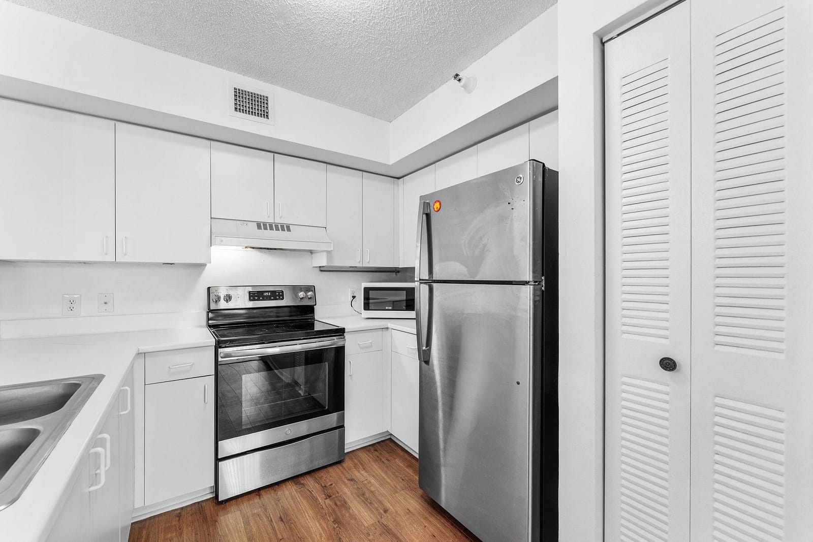 167 Yacht Club Way 205, Hypoluxo, FL 33462 photo 12