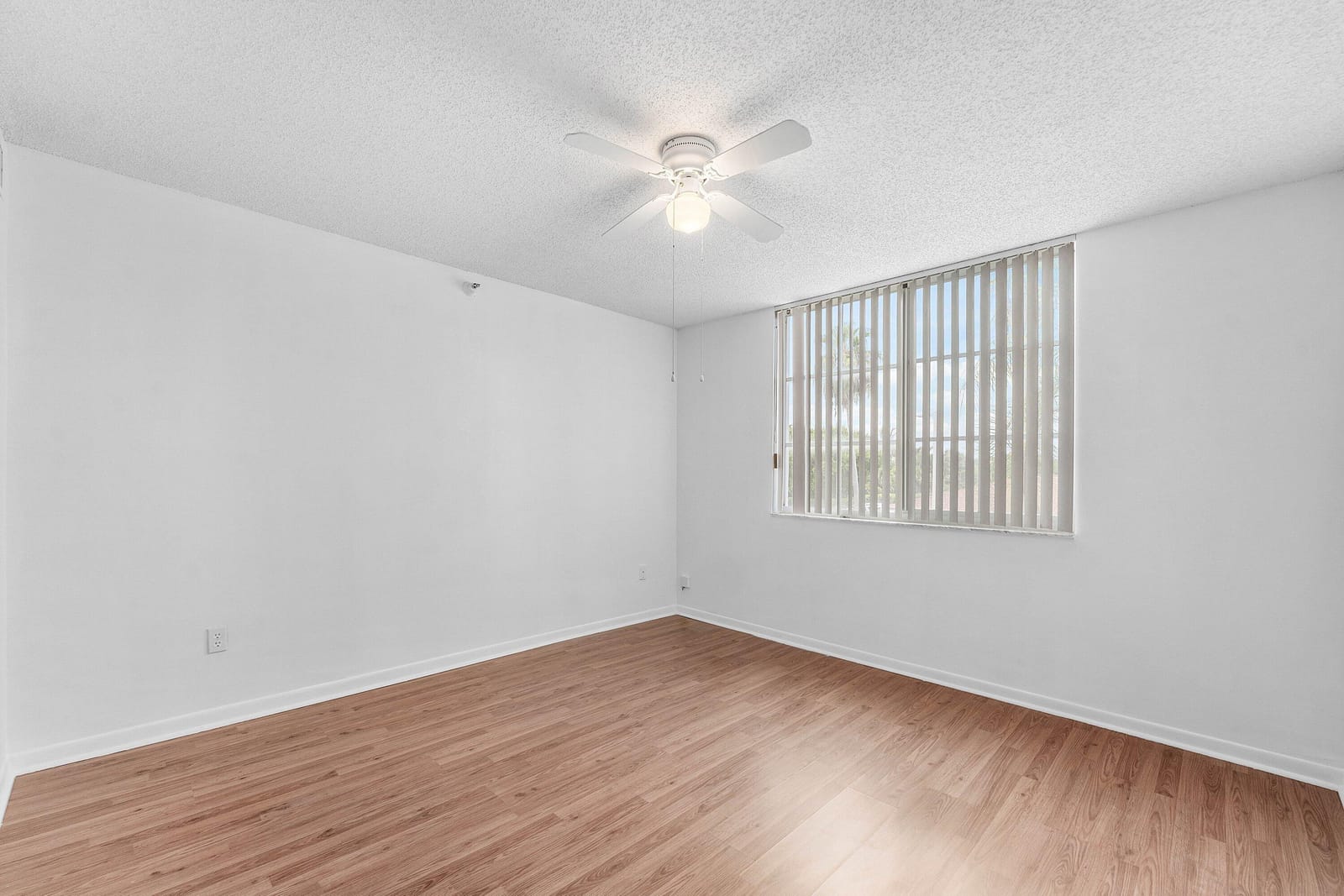 167 Yacht Club Way 205, Hypoluxo, FL 33462 photo 14