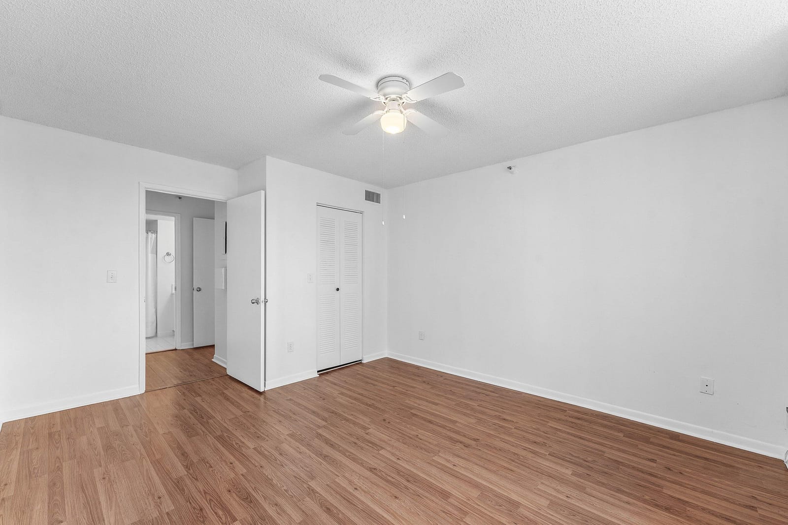 167 Yacht Club Way 205, Hypoluxo, FL 33462 photo 15