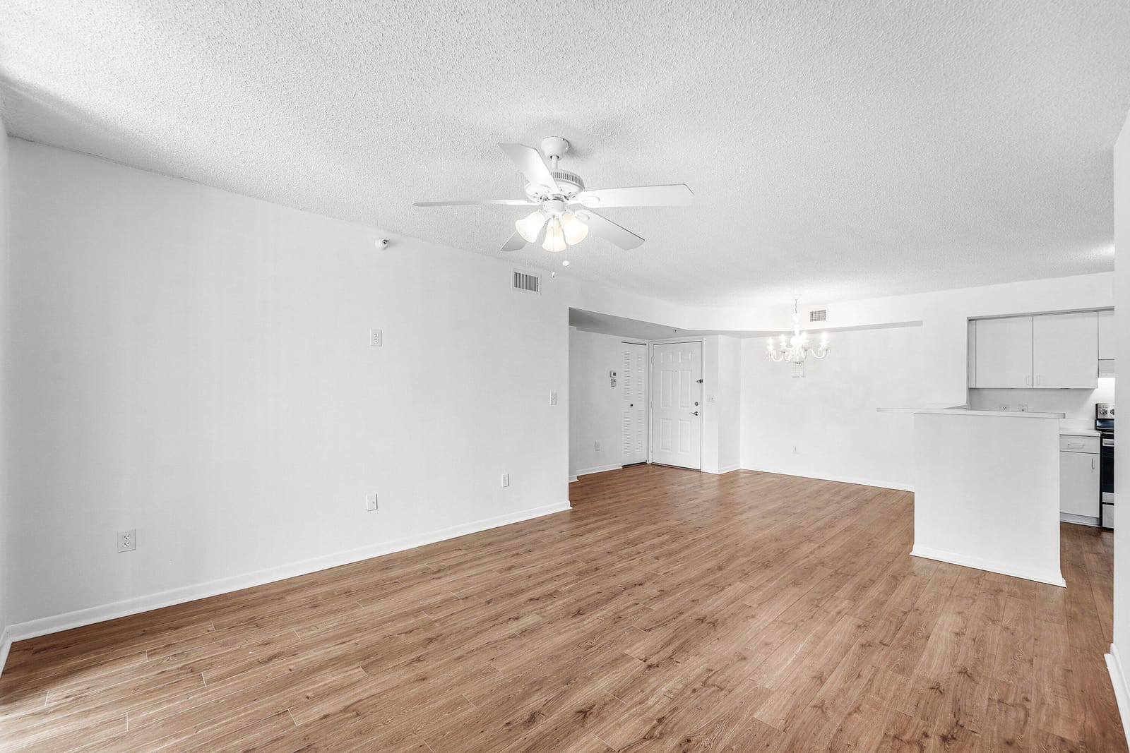 167 Yacht Club Way 205, Hypoluxo, FL 33462 photo 7