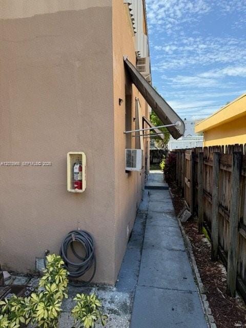 1750 Madison Street C — photo 2