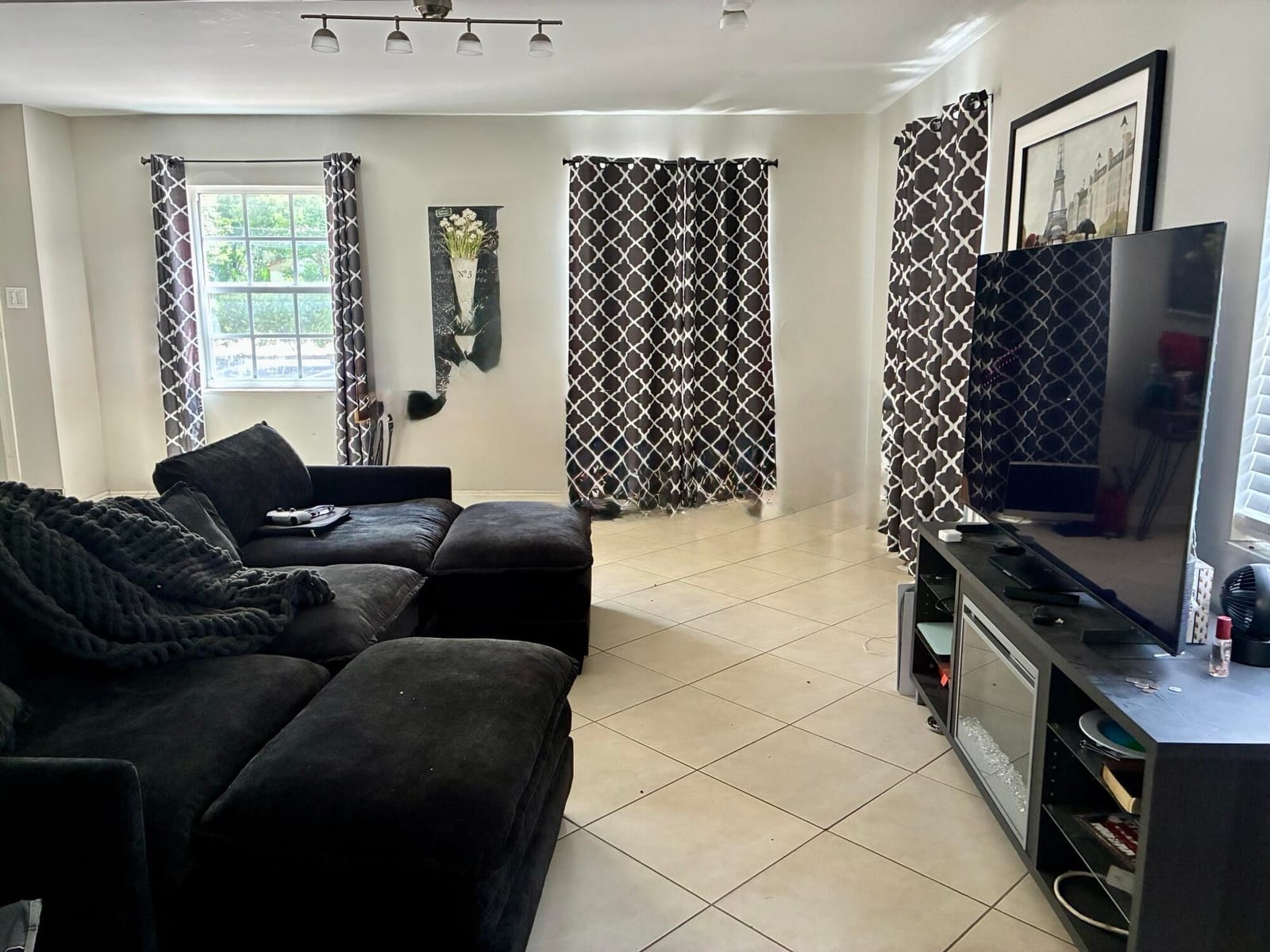 3056 RIVERSIDE 1C — photo 3