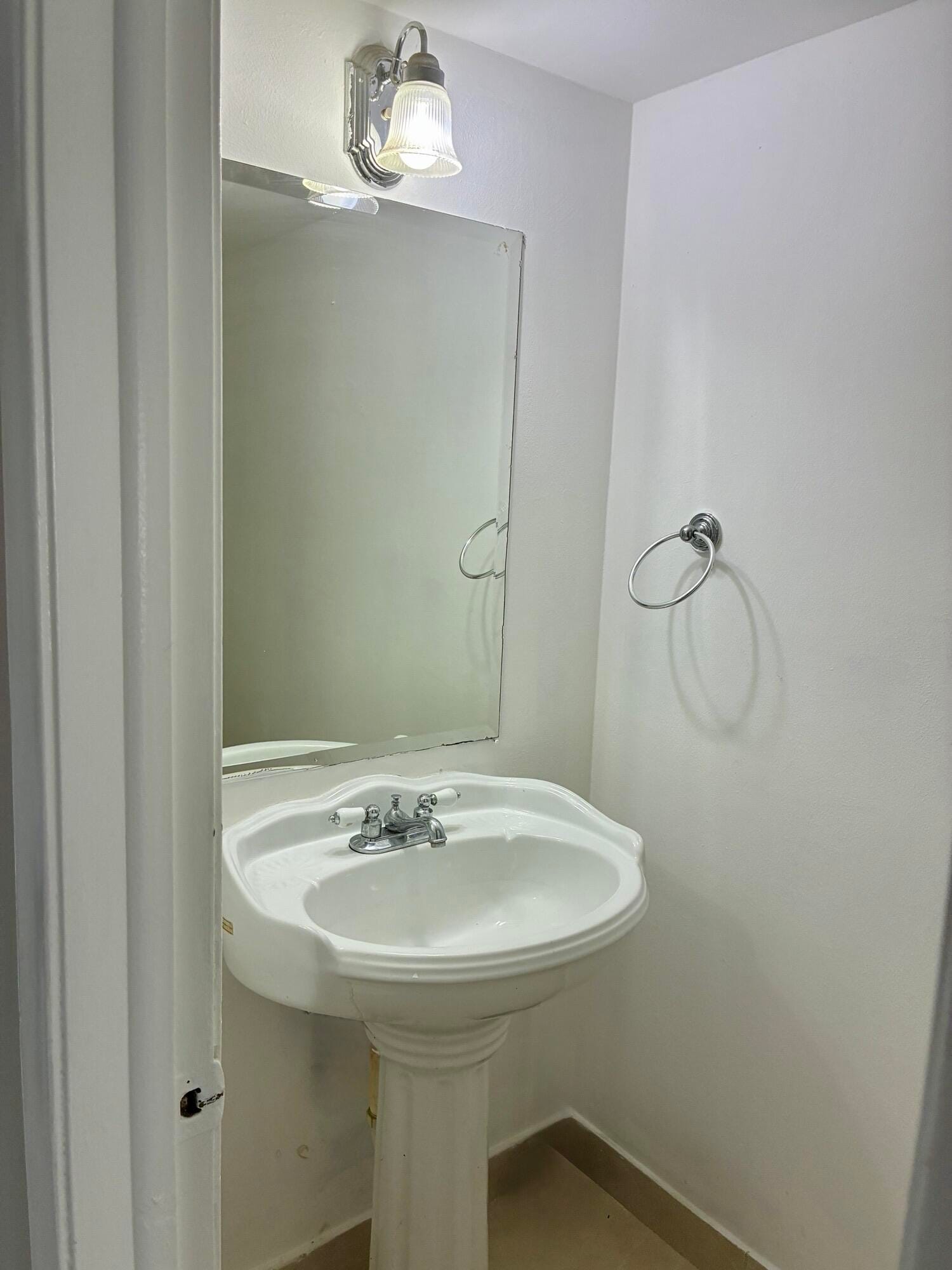 3056 RIVERSIDE 1C — photo 10