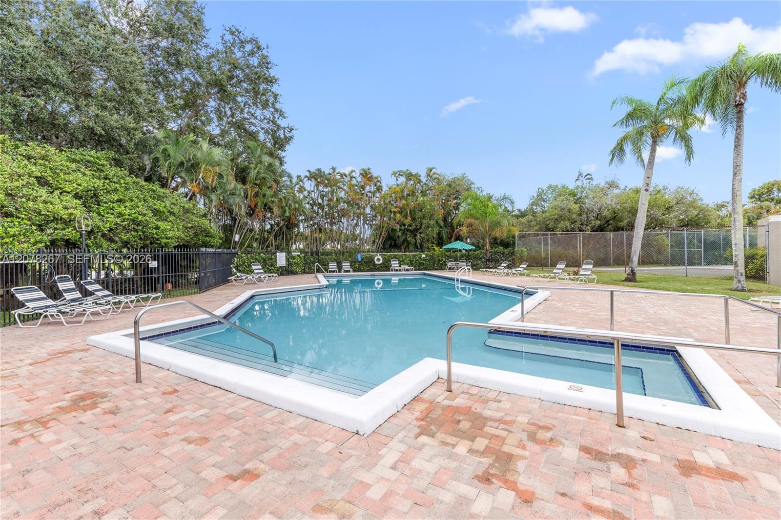 1231 W Fairway Road, Pembroke Pines, FL 33026 photo 13
