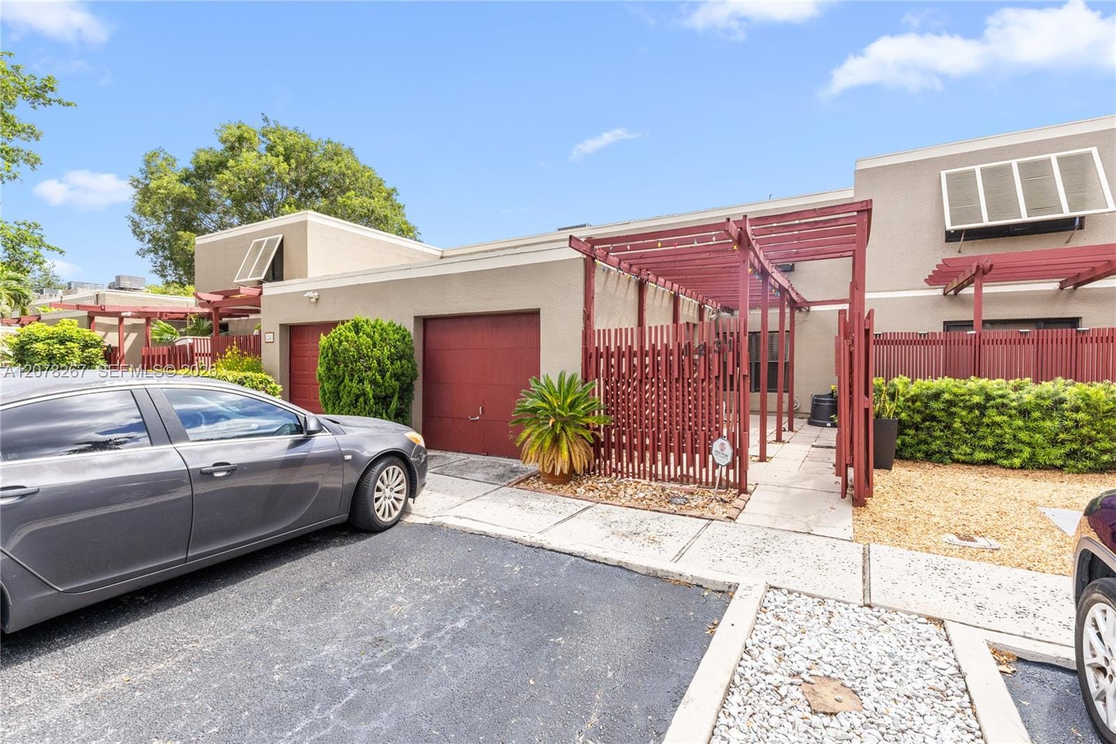 1231 W Fairway Road, Pembroke Pines, FL 33026
