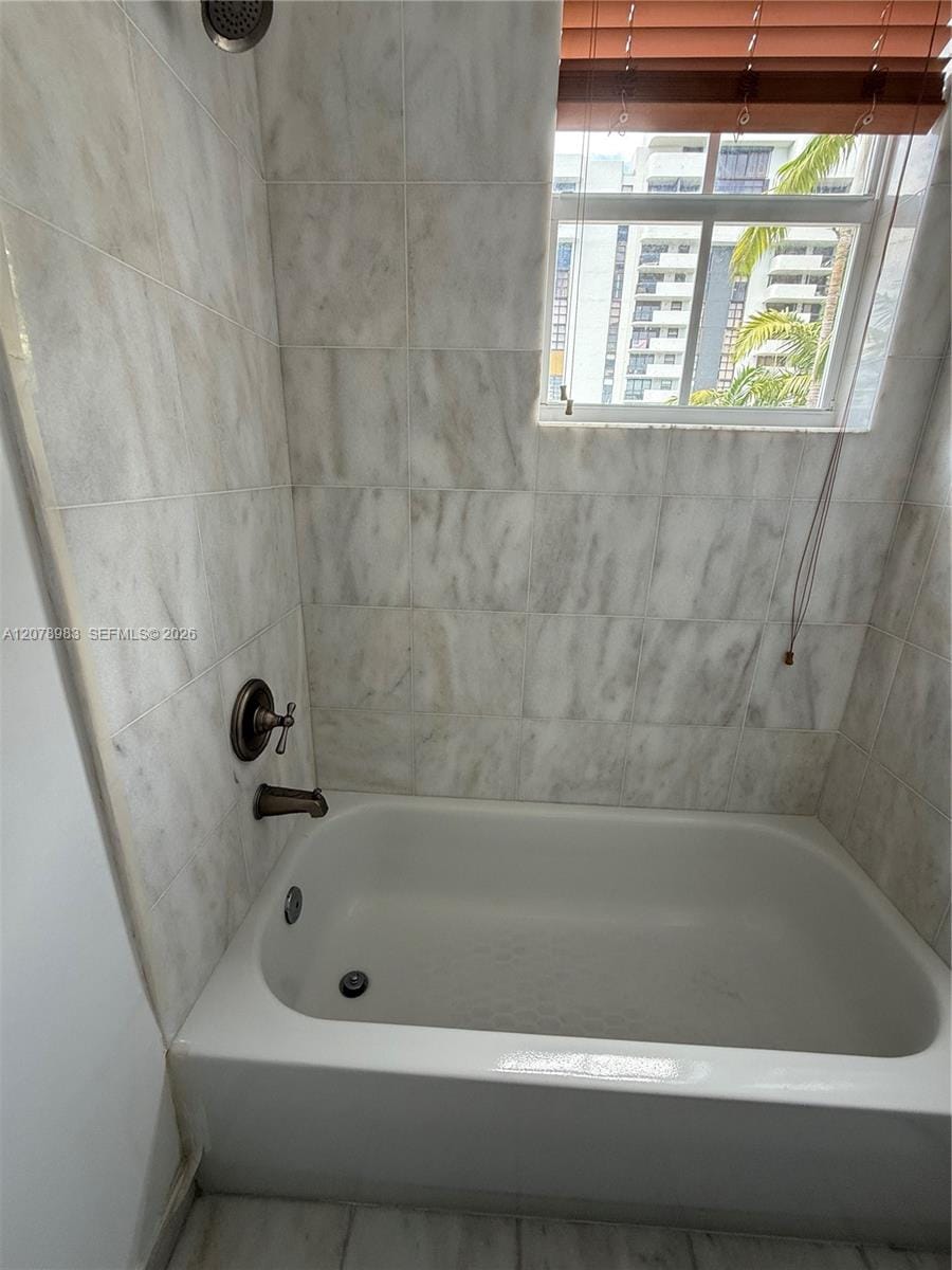 650 Valencia Avenue 303 — photo 7