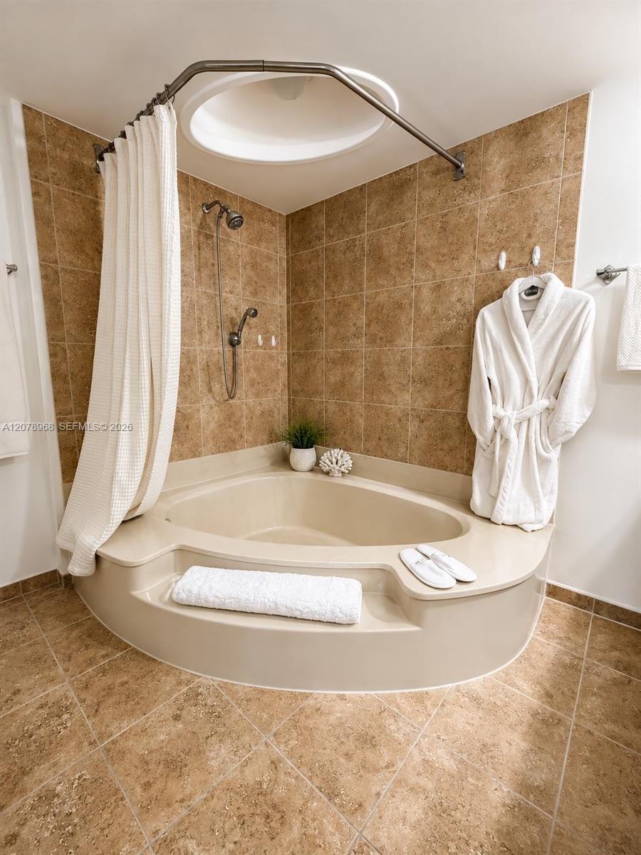 4000 Towerside Terrace 304, Miami, FL 33138 photo 15