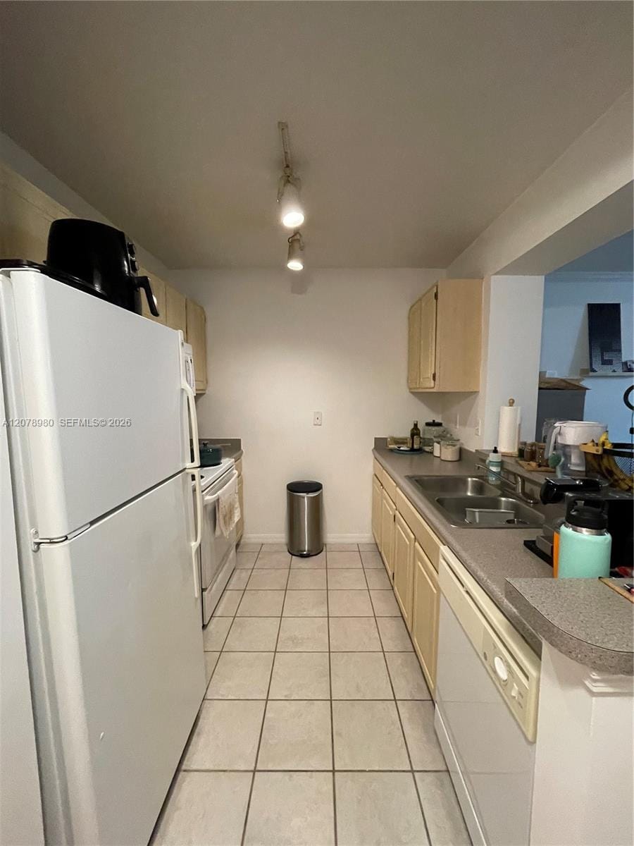 2665 SW 37th Avenue 209 — photo 8