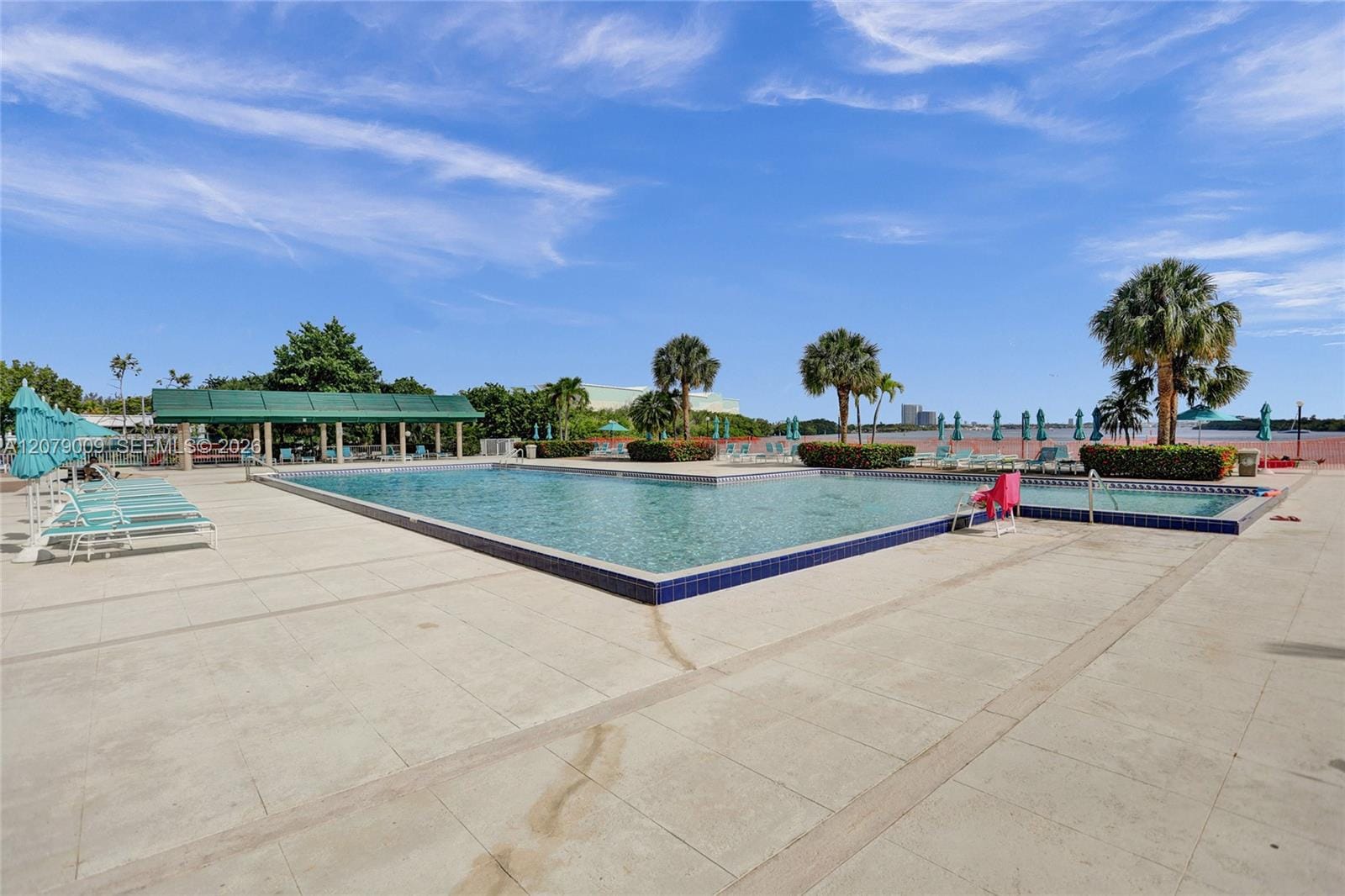 300 Bayview Drive PH10, Sunny Isles Beach, FL 33160 photo 16