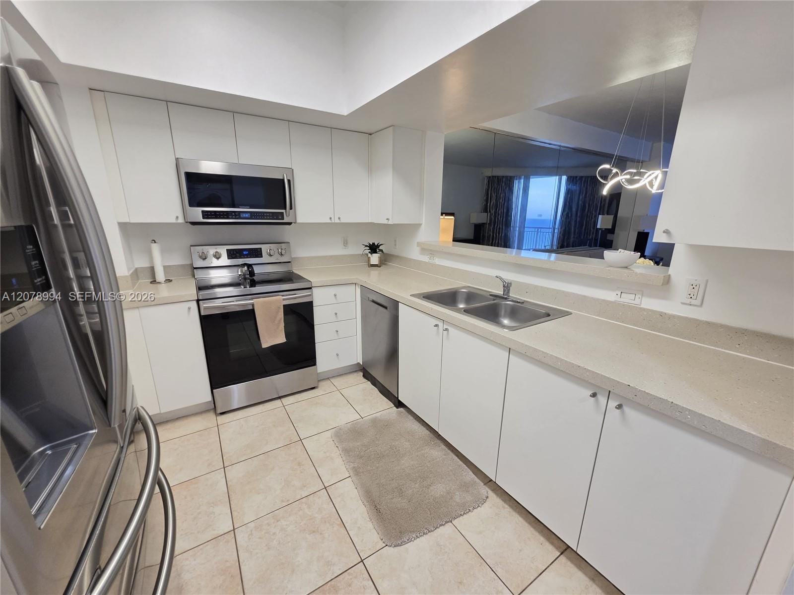 17375 Collins Avenue 2706 — photo 2