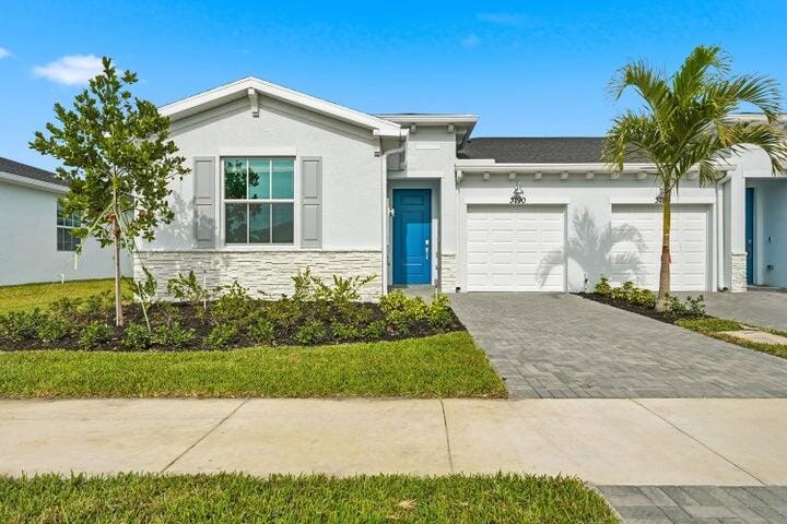 3556 Spanish Cedar Place — photo 2