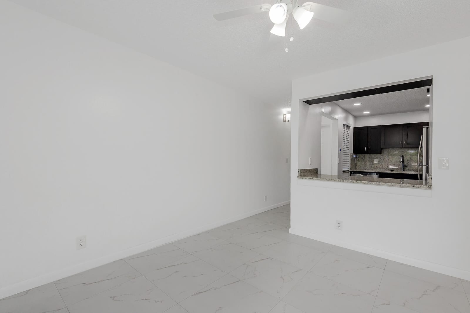 10675 Royal Palm Boulevard — photo 2