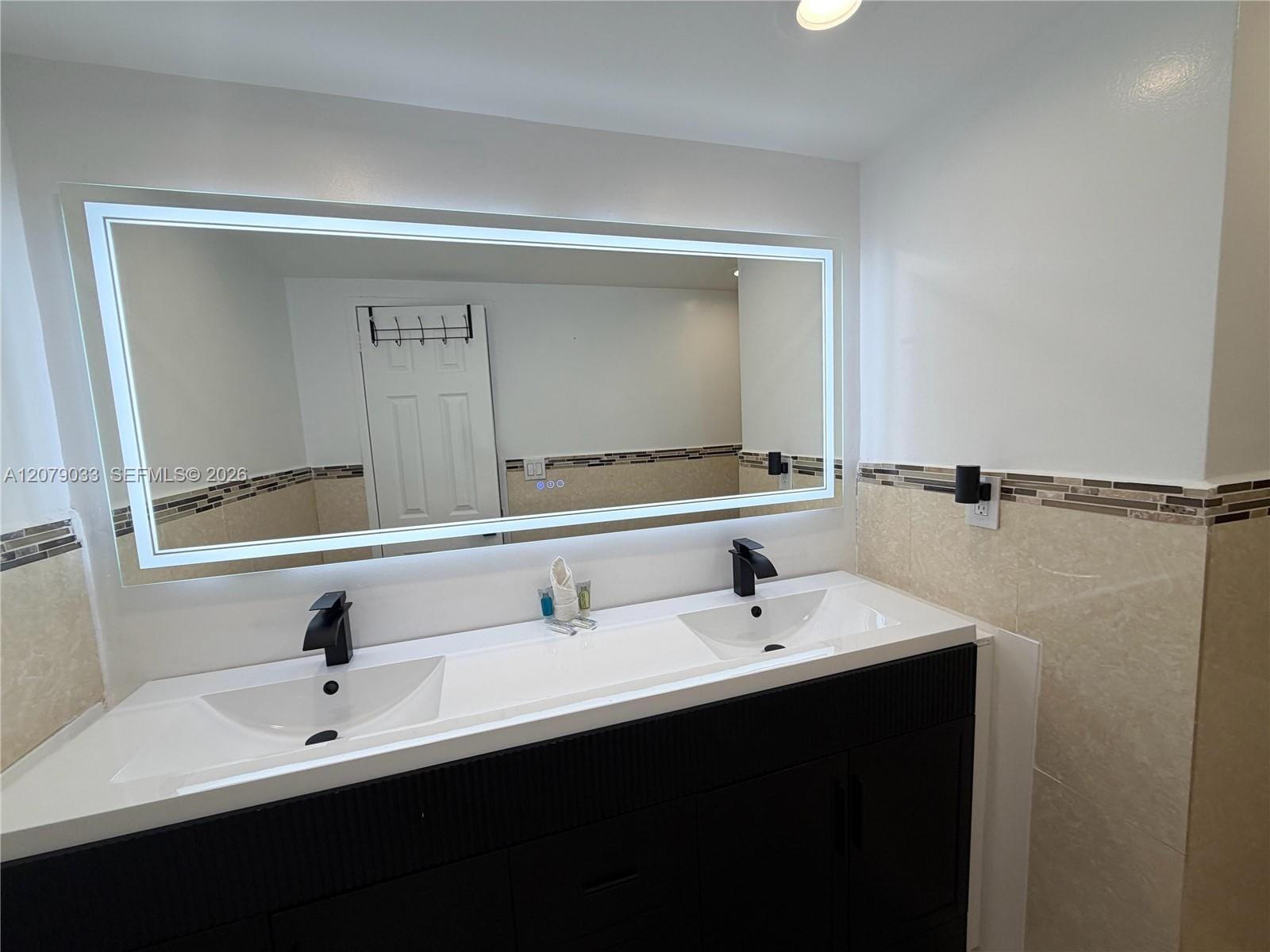 4001 S Ocean Drive 11J — photo 12