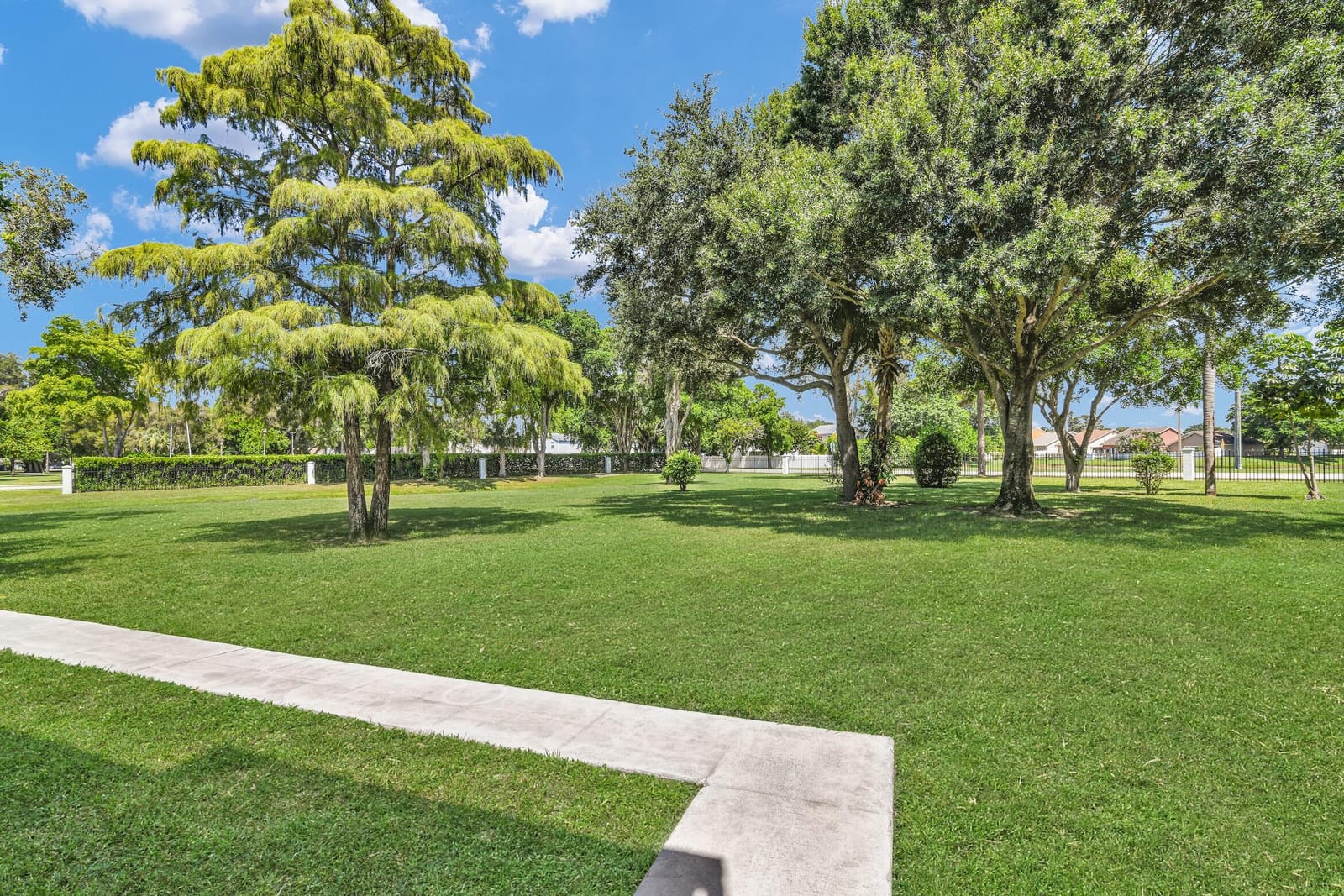 3744 Savoy Lane E2, West Palm Beach, FL 33417 photo 24