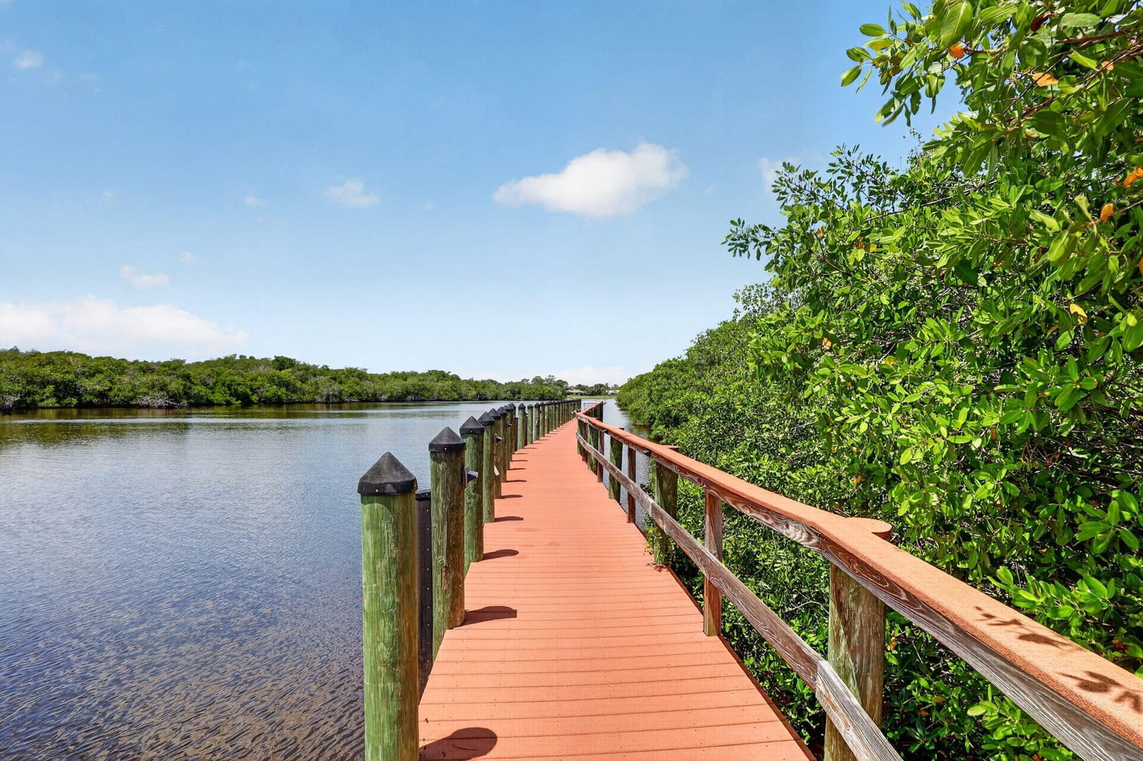 360 SW SOUTH RIVER Drive 205, Stuart, FL 34997