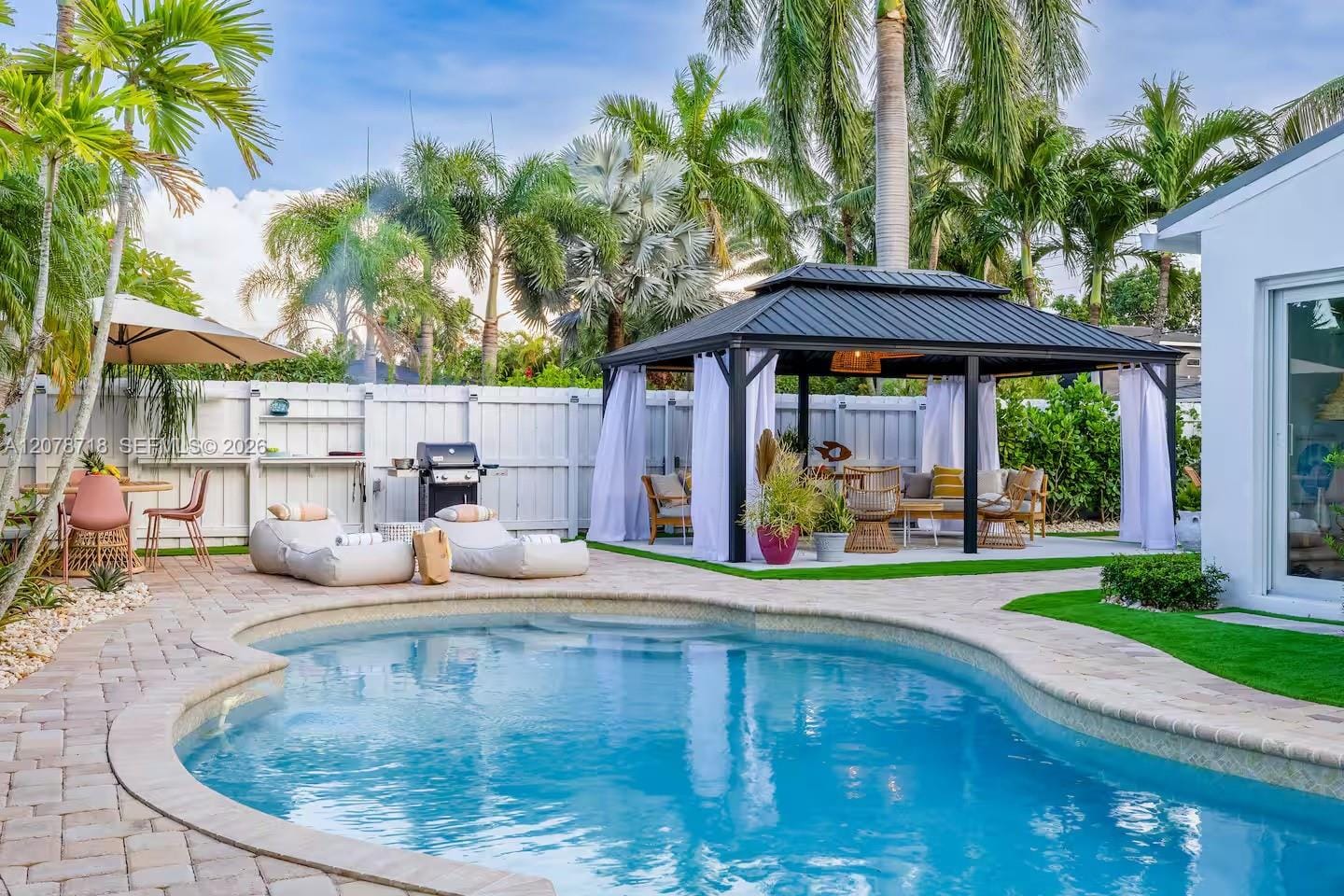 1743 NE 16th Street, Fort Lauderdale, FL 33304