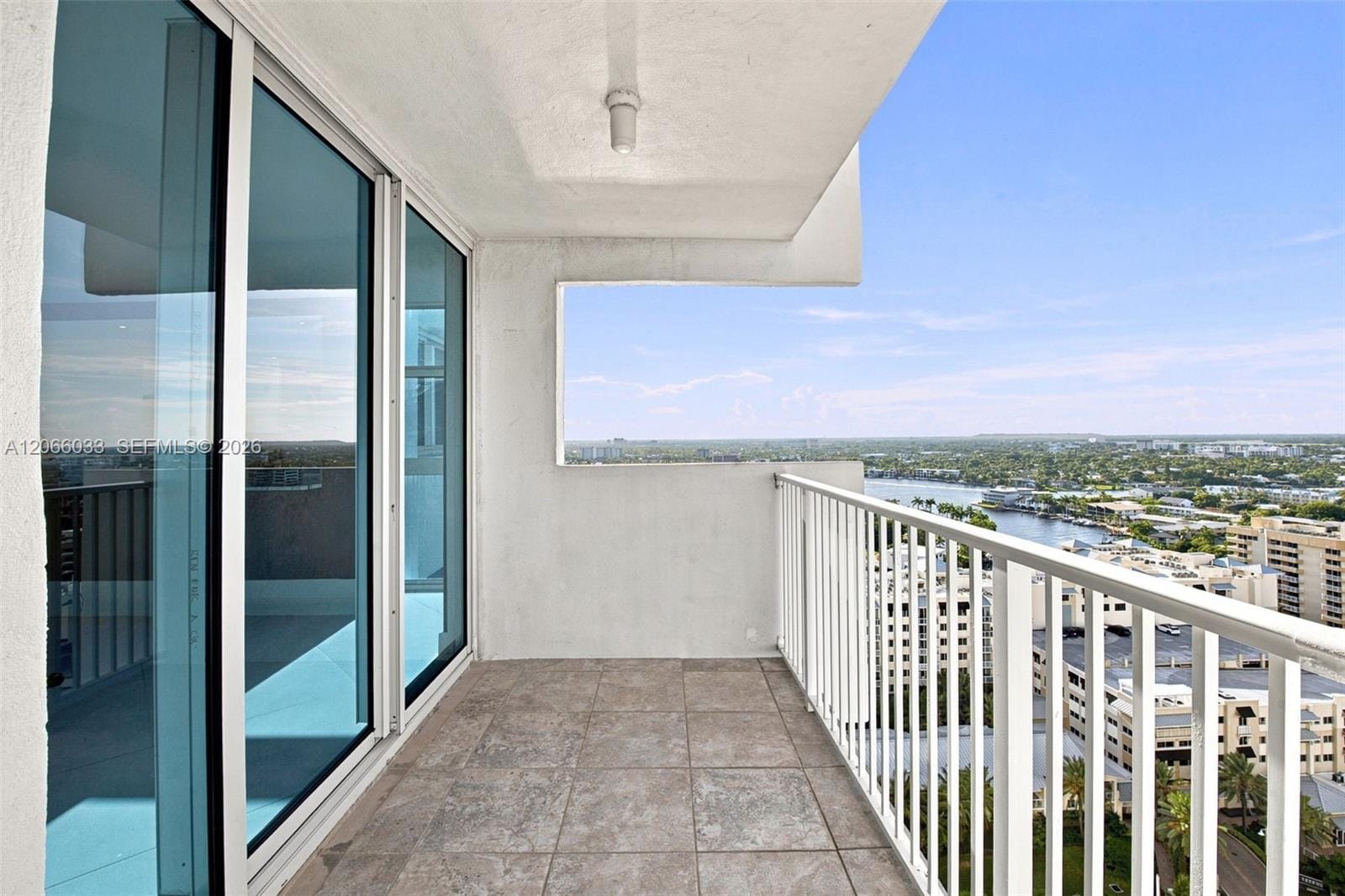 1360 S Ocean Boulevard 2305, Pompano Beach, FL 33062 photo 23