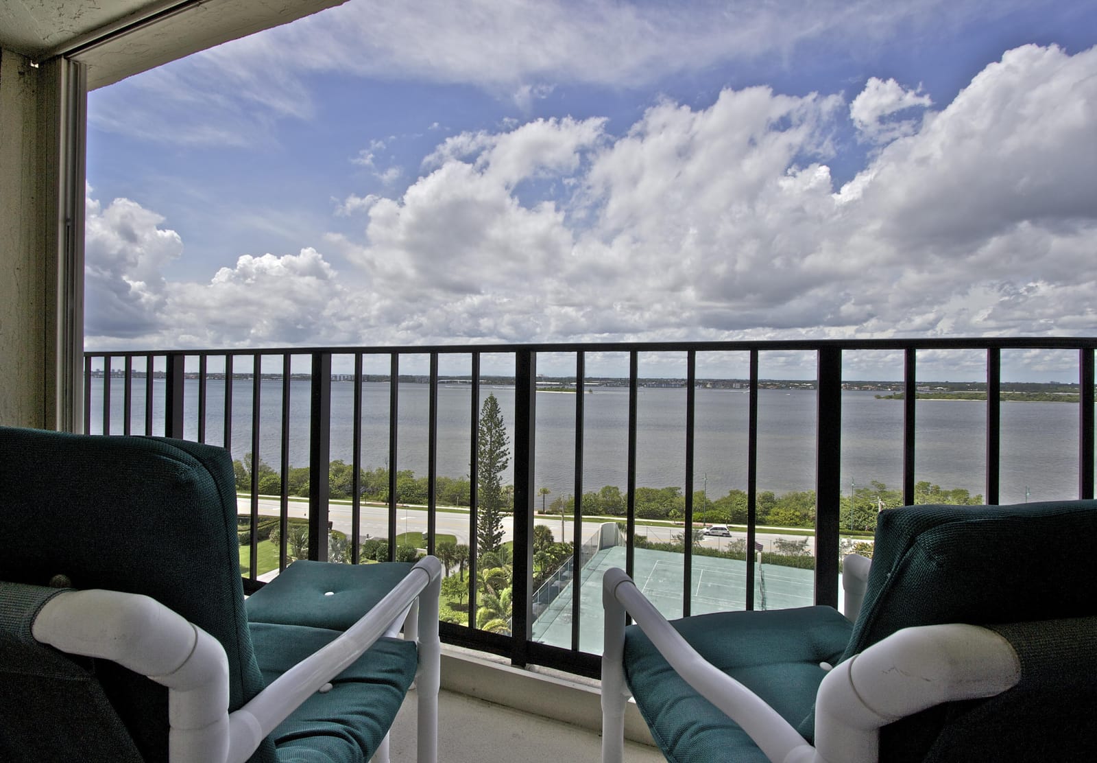5420 N Ocean Avenue 1006, Singer Island, FL 33404 photo 20