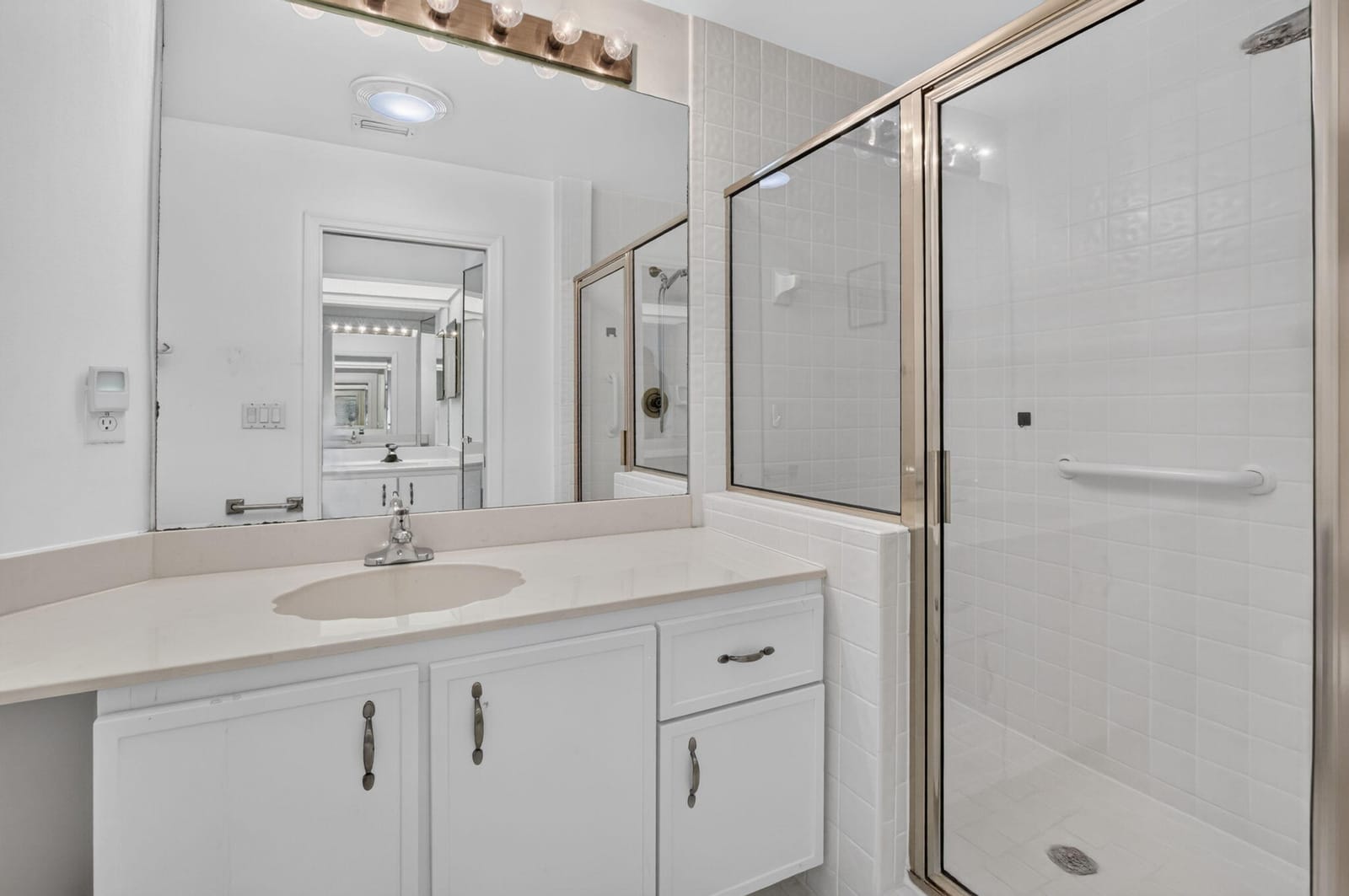 8065 Aberdeen Drive 102, Boynton Beach, FL 33472 photo 27