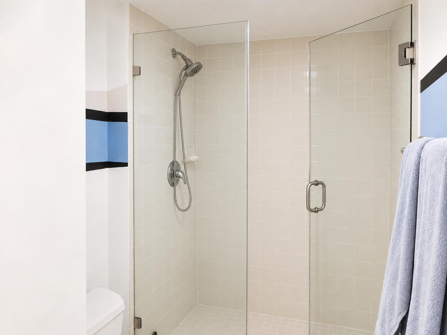 2226 N CYPRESS BEND Drive 103 — photo 12