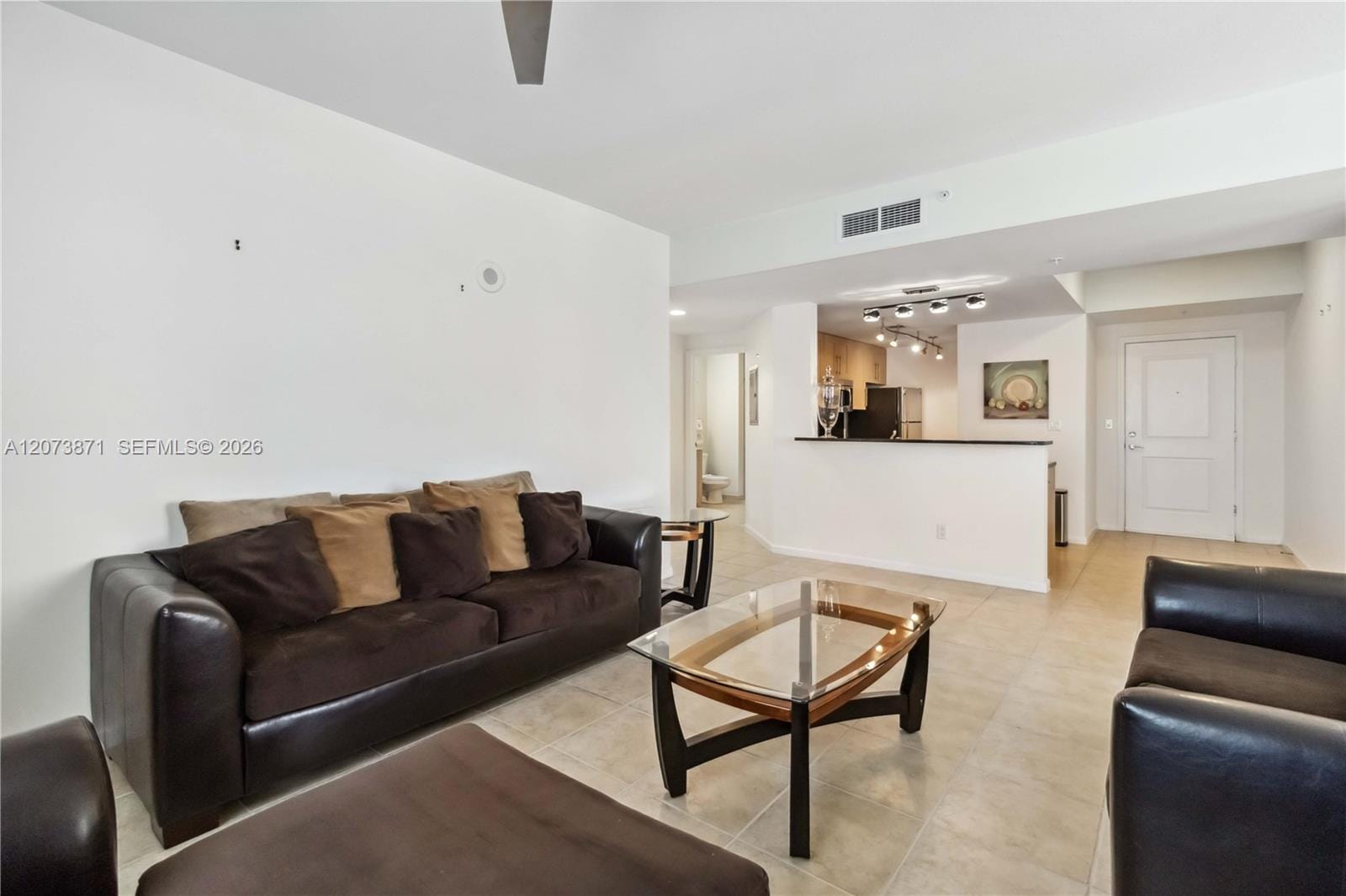 511 SE 5th Avenue 1214 — photo 3