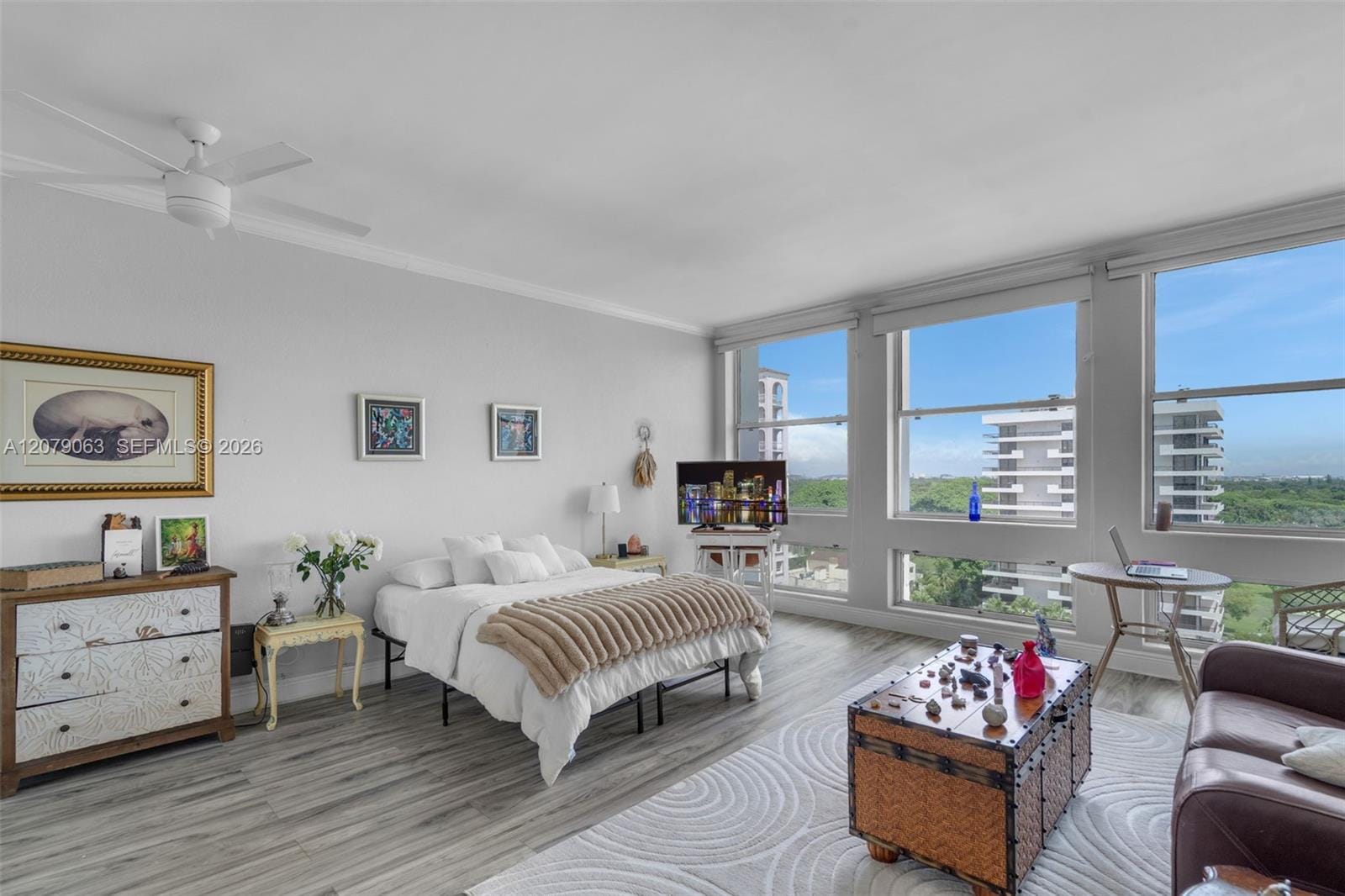 700 Biltmore Way 1017 — photo 6