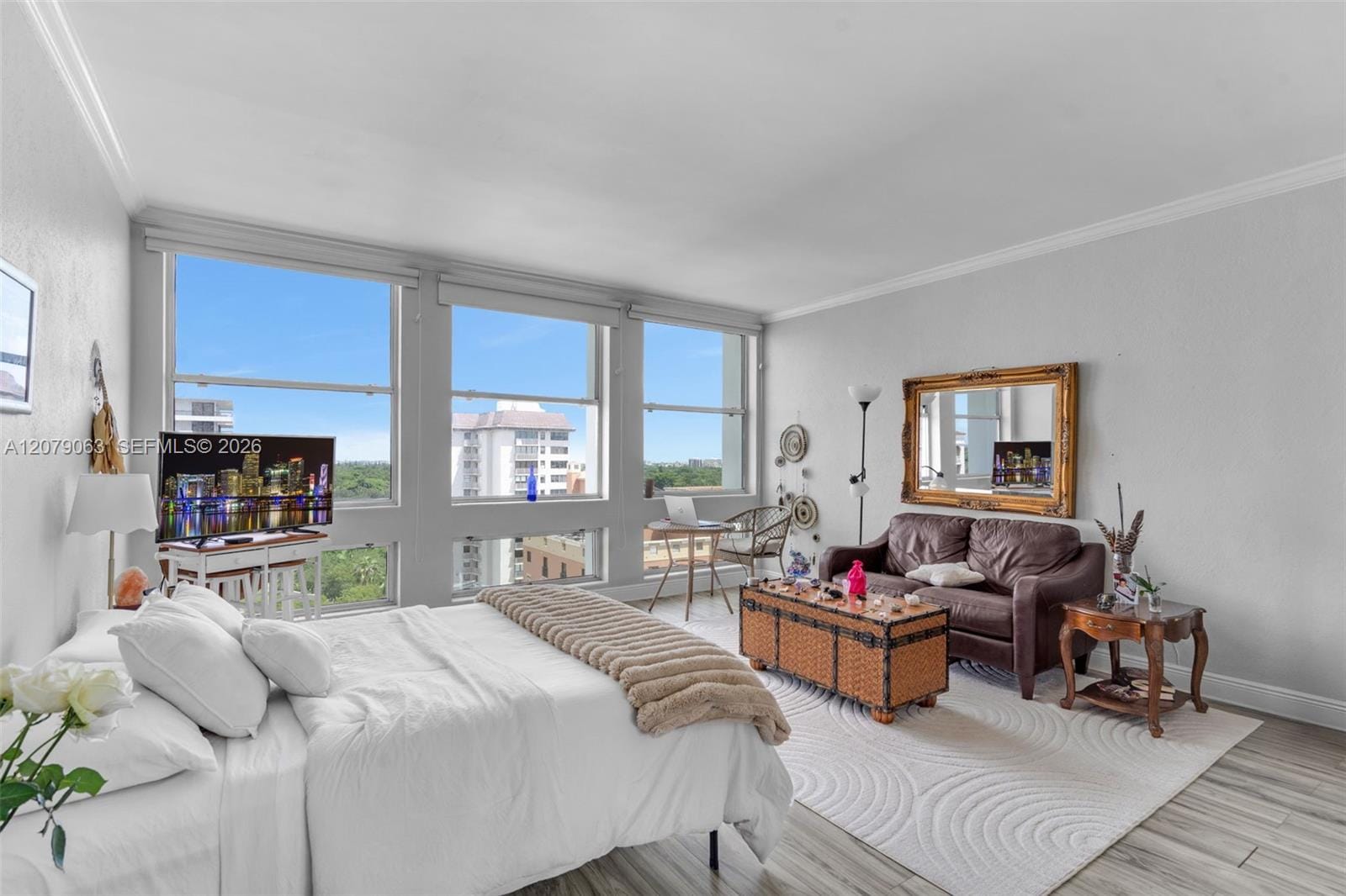 700 Biltmore Way 1017 — photo 7