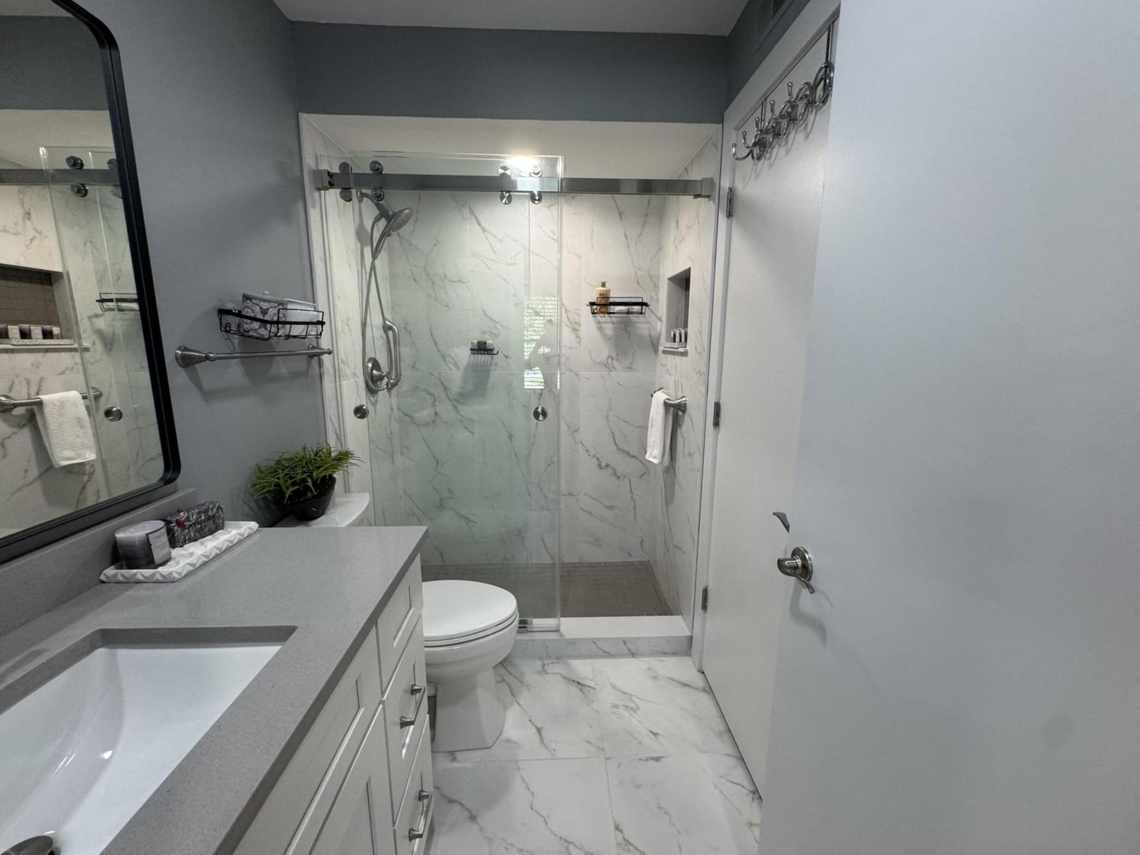 1011 Crystal Way — photo 10
