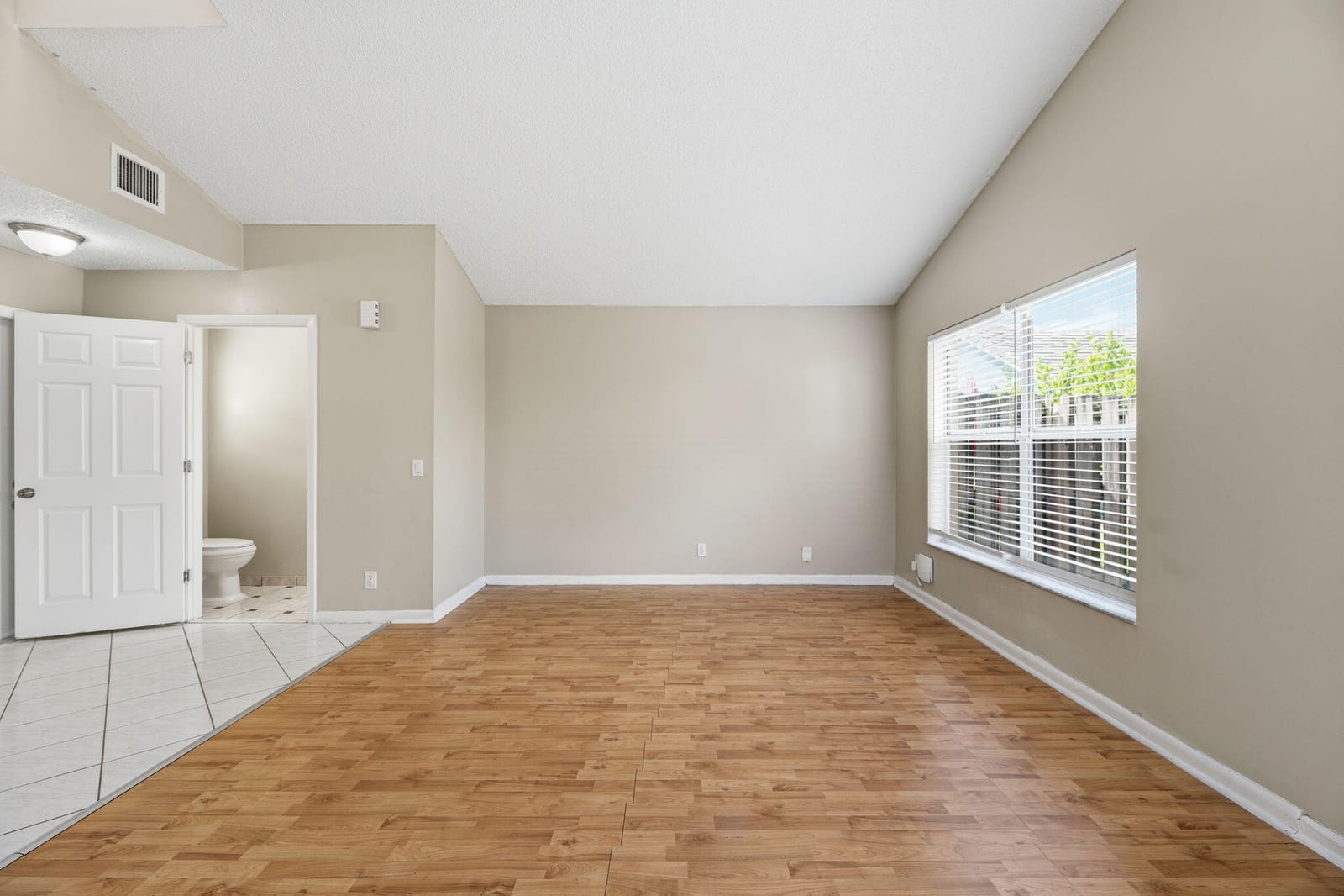 2716 Arrowwood Court, Davie, FL 33328 photo 8