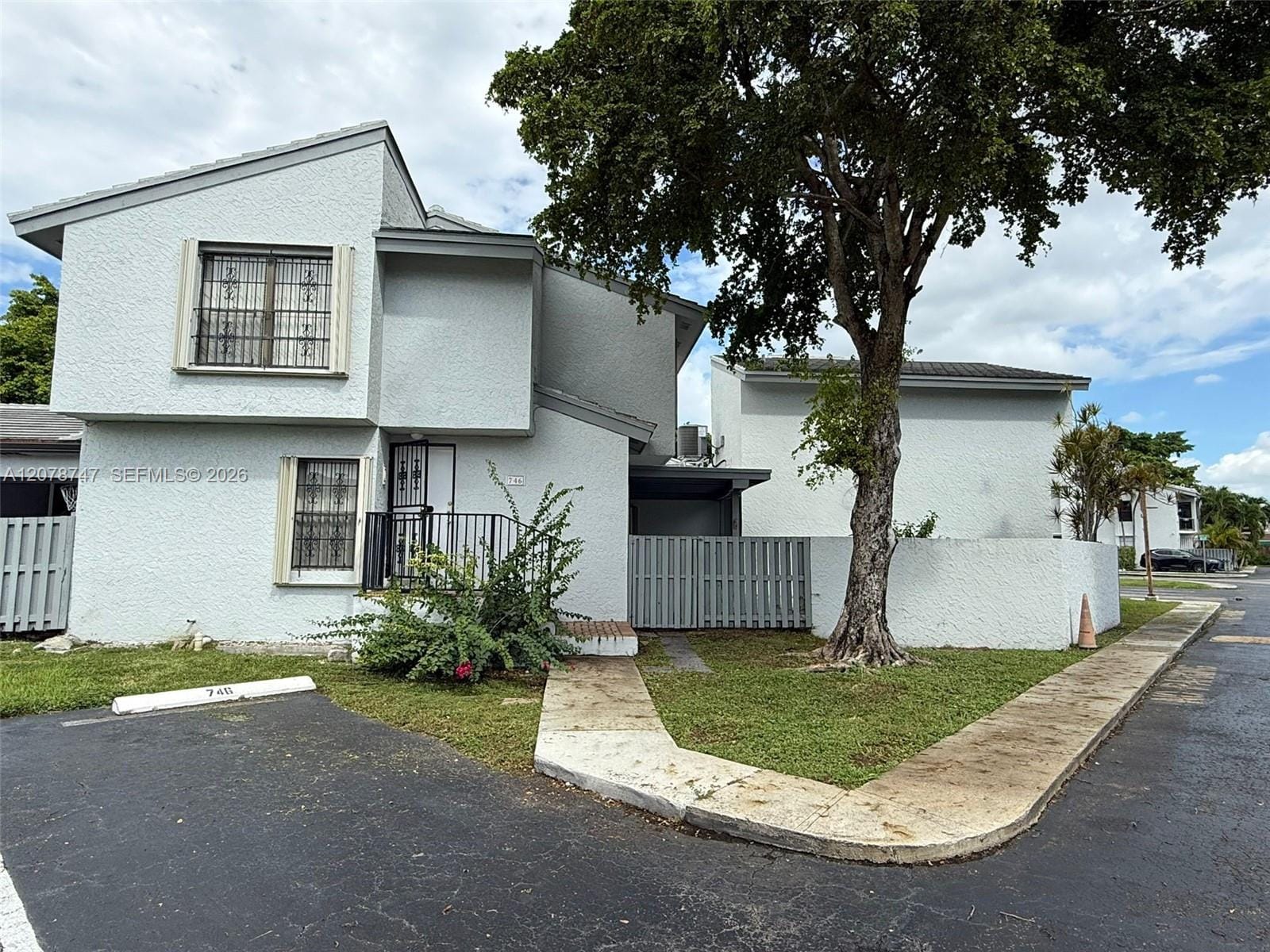 746 NW 105th Place A6, Miami, FL 33172