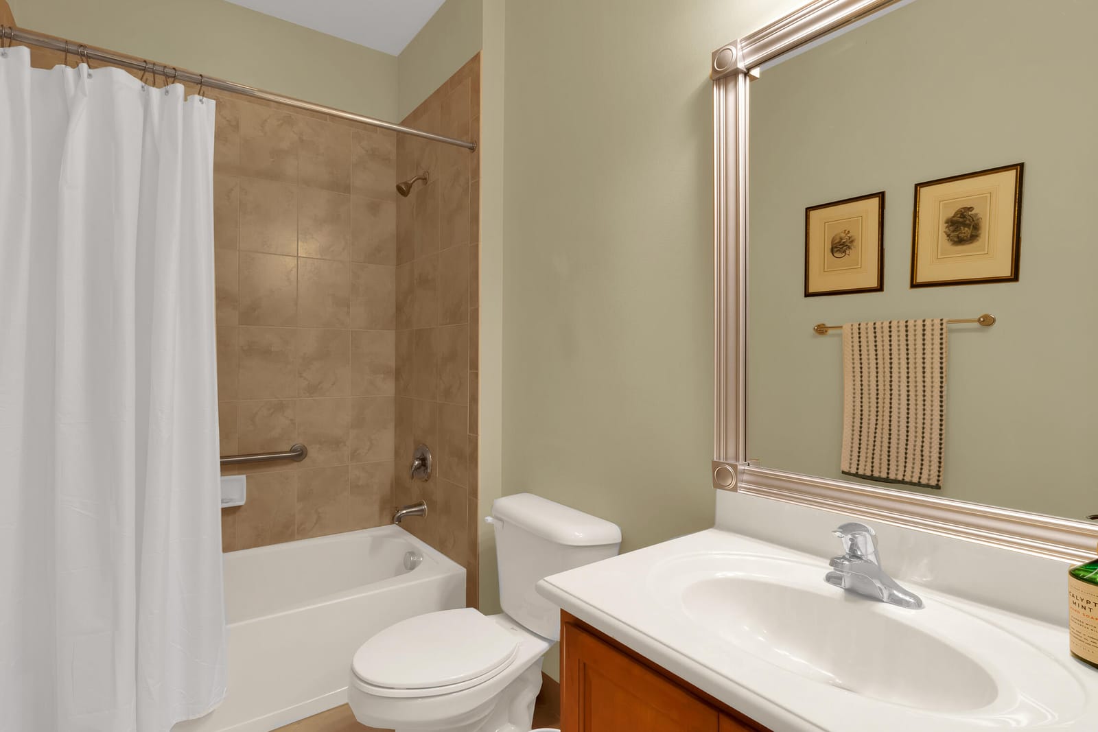 6380 OXFORD Circle 104D, Vero Beach, FL 32966 photo 18