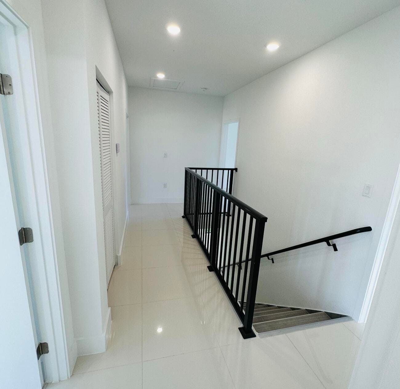 242 NW 11TH Court, Florida City, FL 33034 photo 9