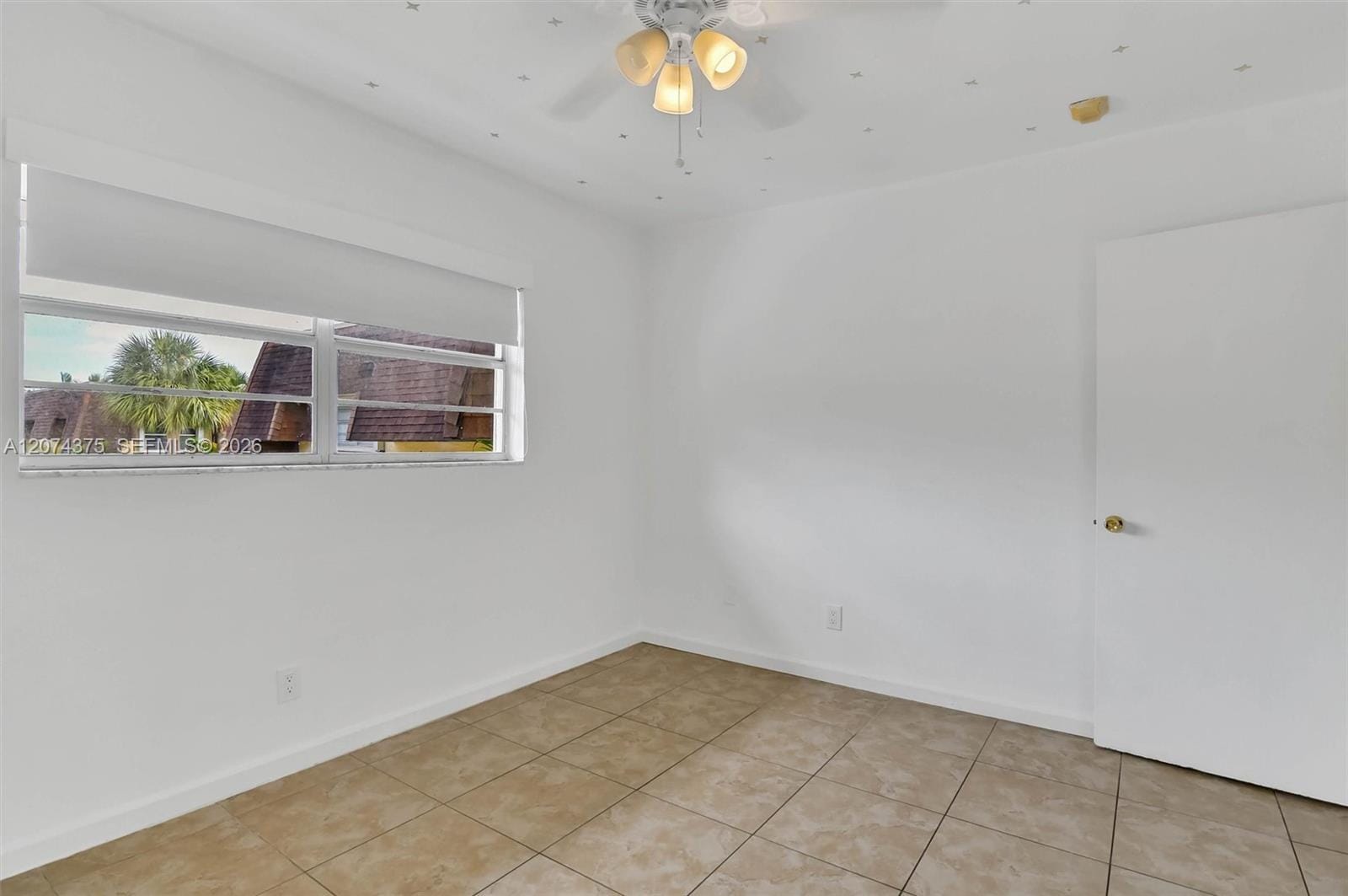 13730 SW 90th Avenue 29 — photo 2