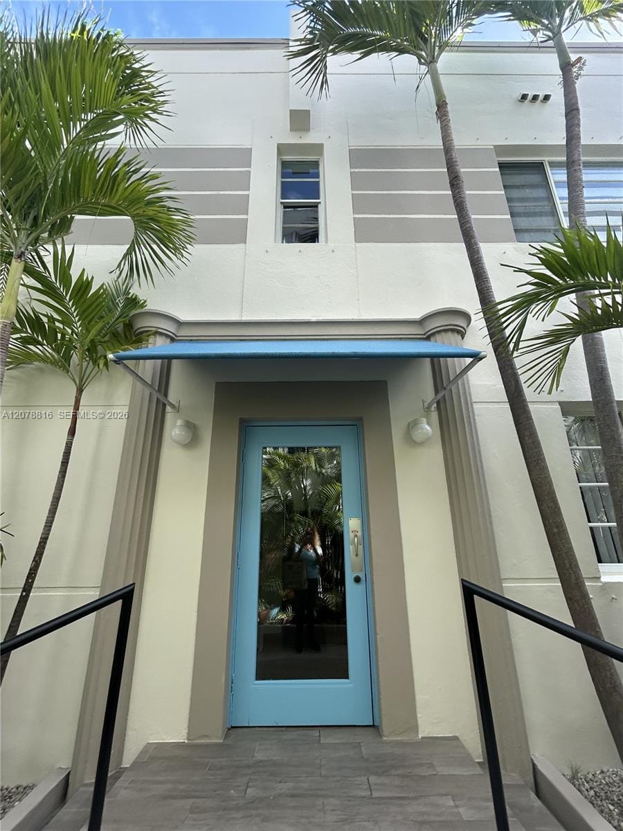 345 Collins Avenue 4 — photo 1