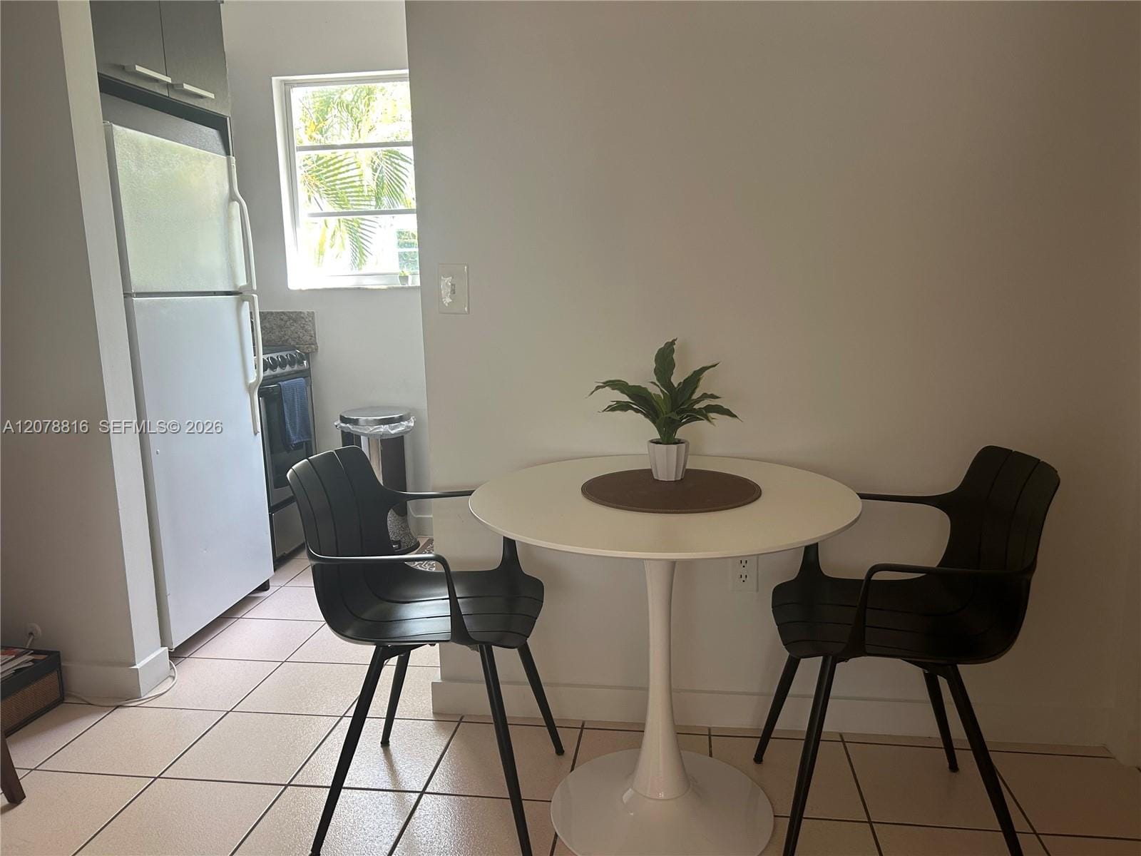 345 Collins Avenue 4 — photo 8