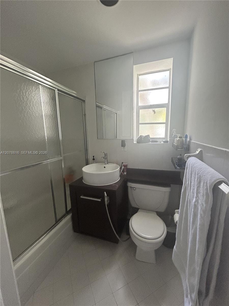 345 Collins Avenue 4 — photo 9