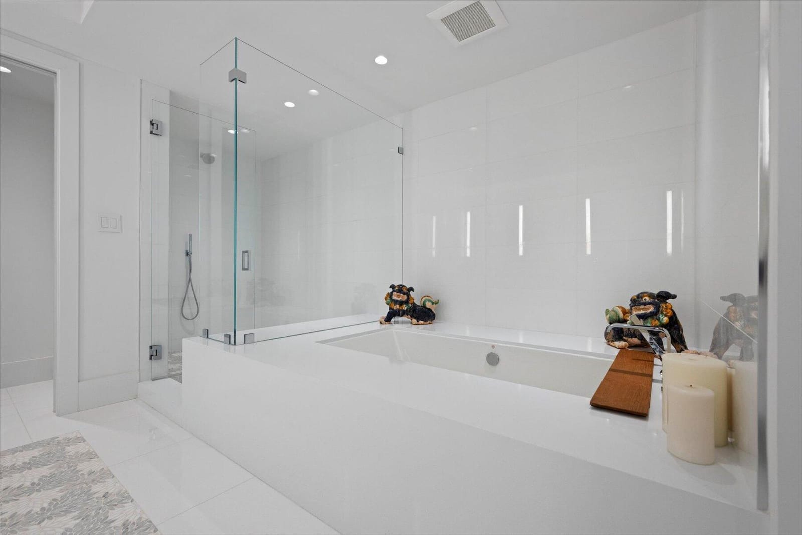 2100 S Ocean Boulevard 408N, Palm Beach, FL 33480 photo 24