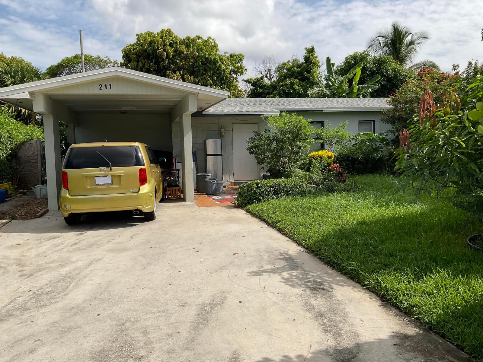 211 NE 27TH Avenue, Boynton Beach, FL 33435 photo 2