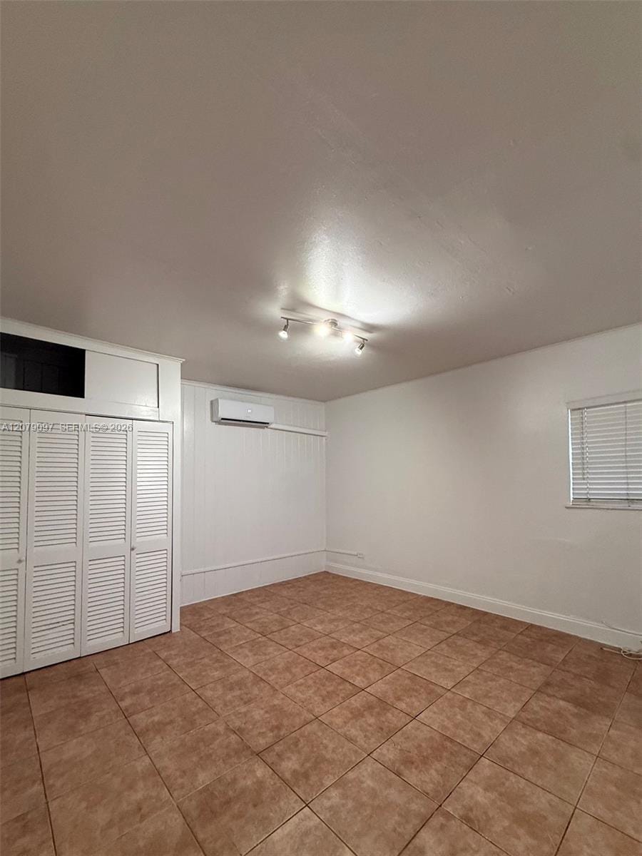 12906 NE 6th Avenue 2 — photo 7