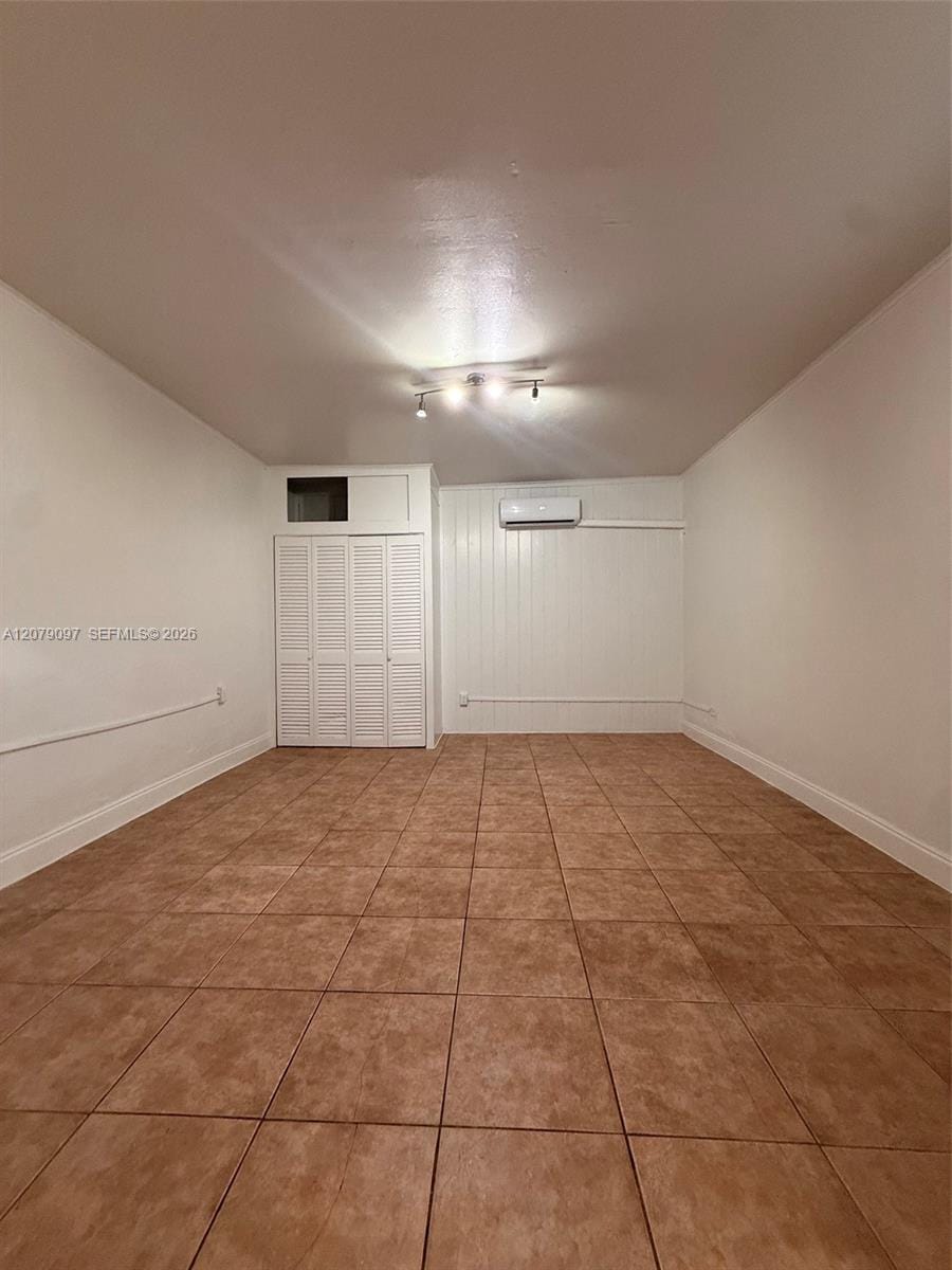 12906 NE 6th Avenue 2 — photo 8