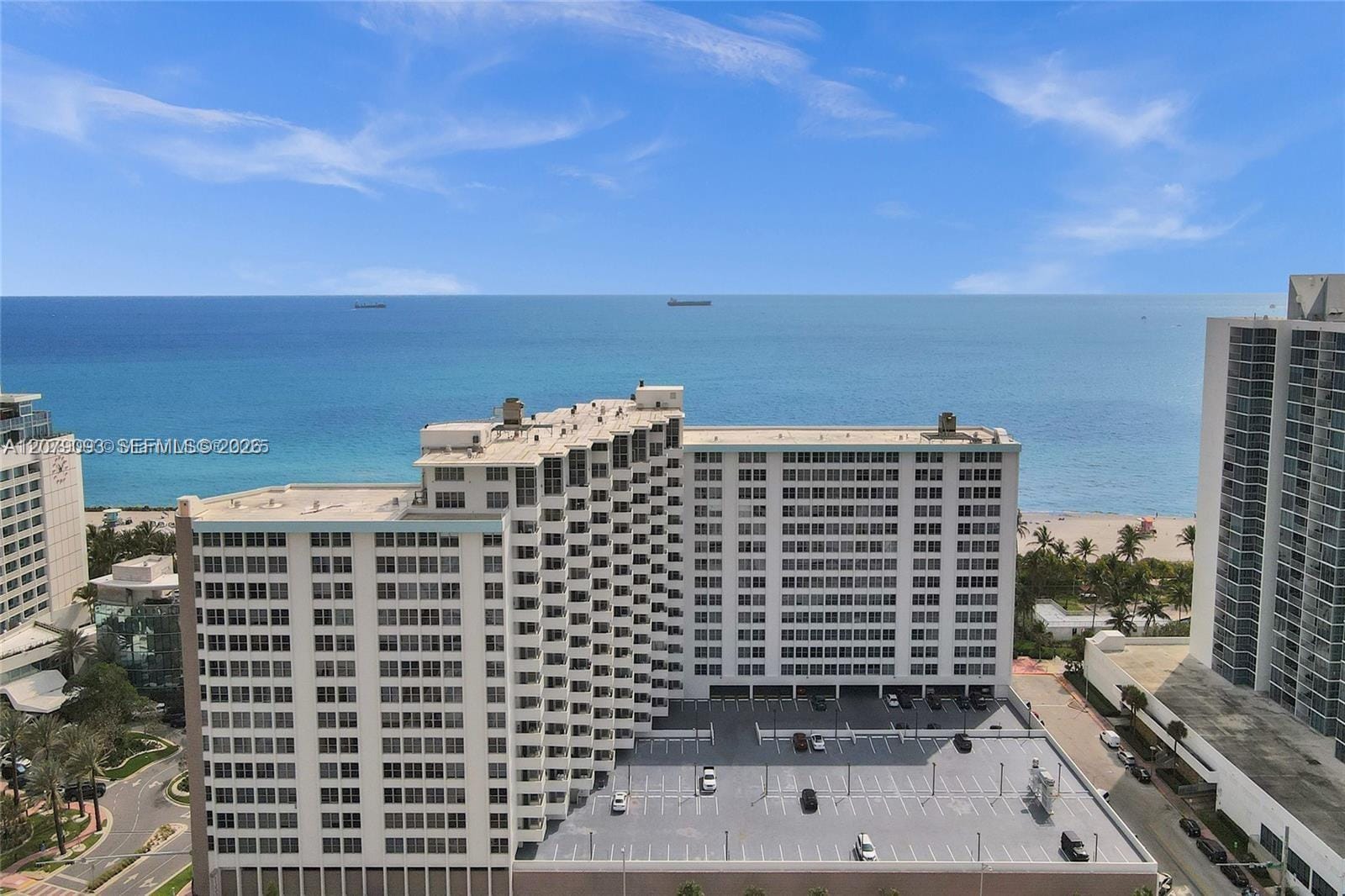 2899 Collins Avenue 544, Miami Beach, FL 33140