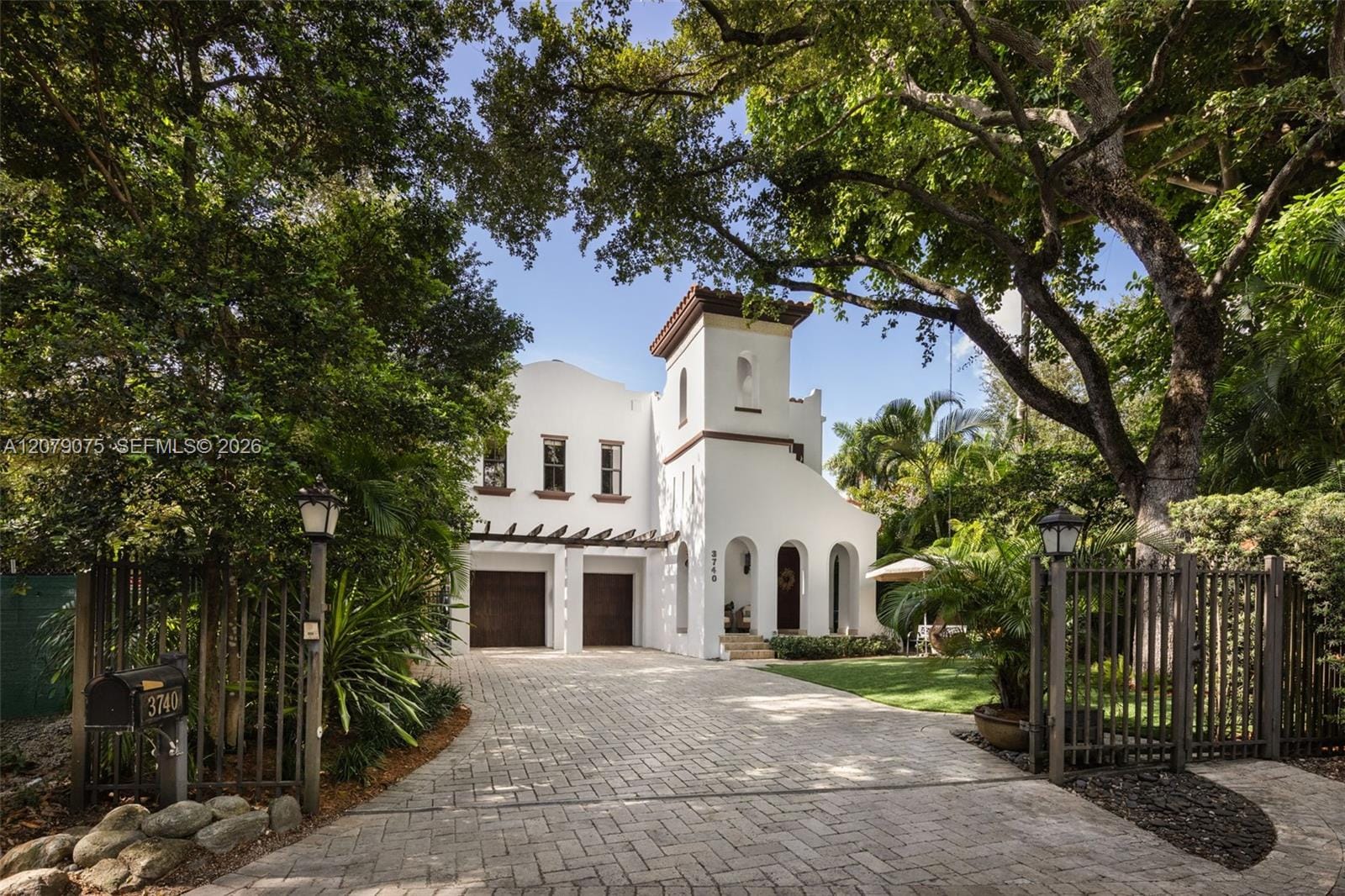 3740 Irvington Avenue, Coconut Grove, FL 33133