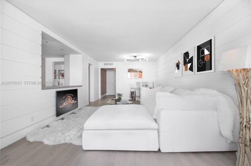 2655 Collins Avenue 1003 — photo 3