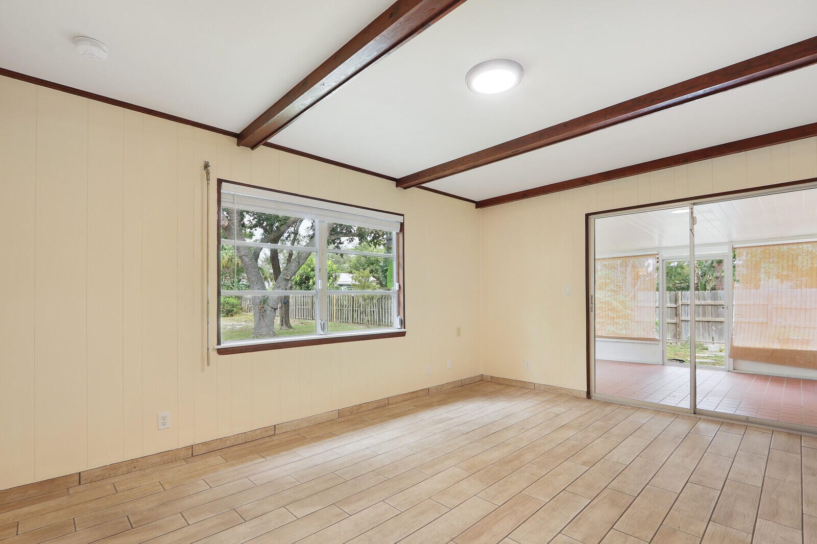 8340 SE CAMELLIA Drive — photo 12