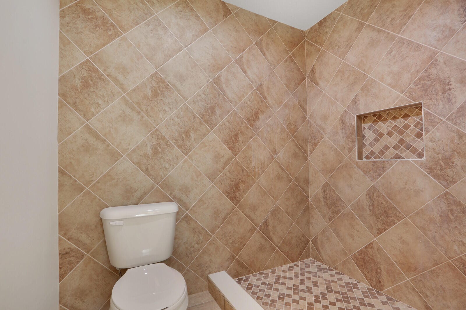 8340 SE CAMELLIA Drive, Hobe Sound, FL 33455 photo 17