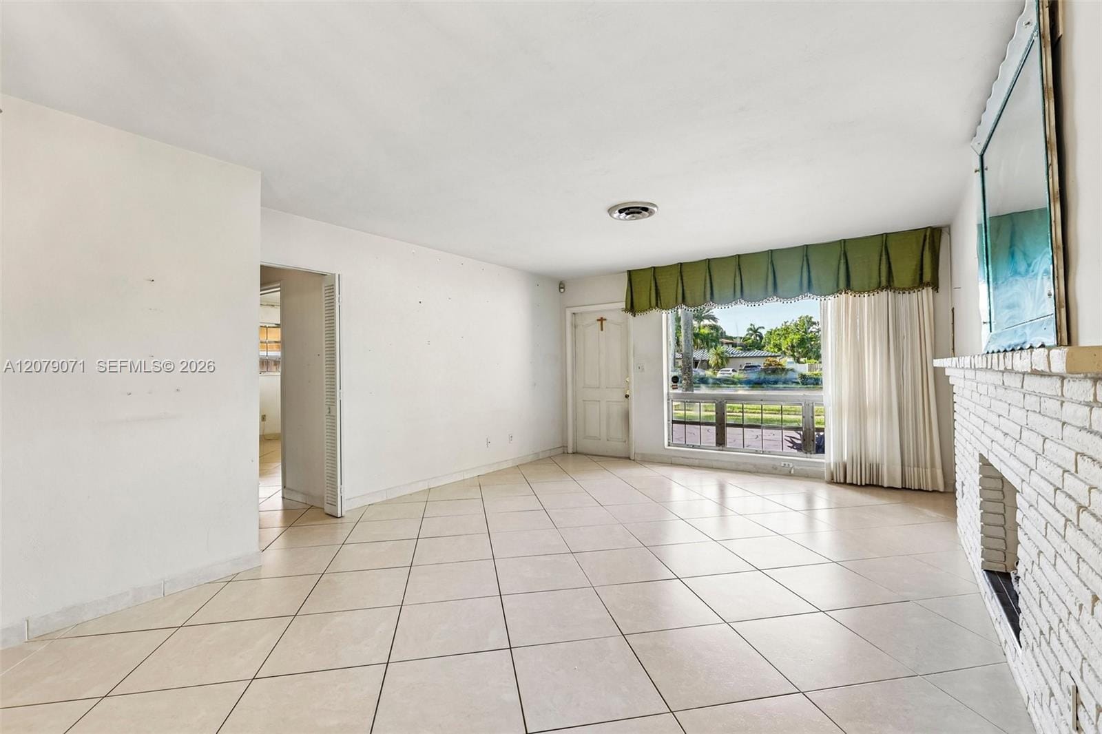 3121 Hollywood Boulevard — photo 11