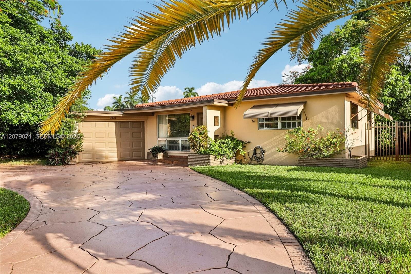 3121 Hollywood Boulevard, Hollywood, FL 33021