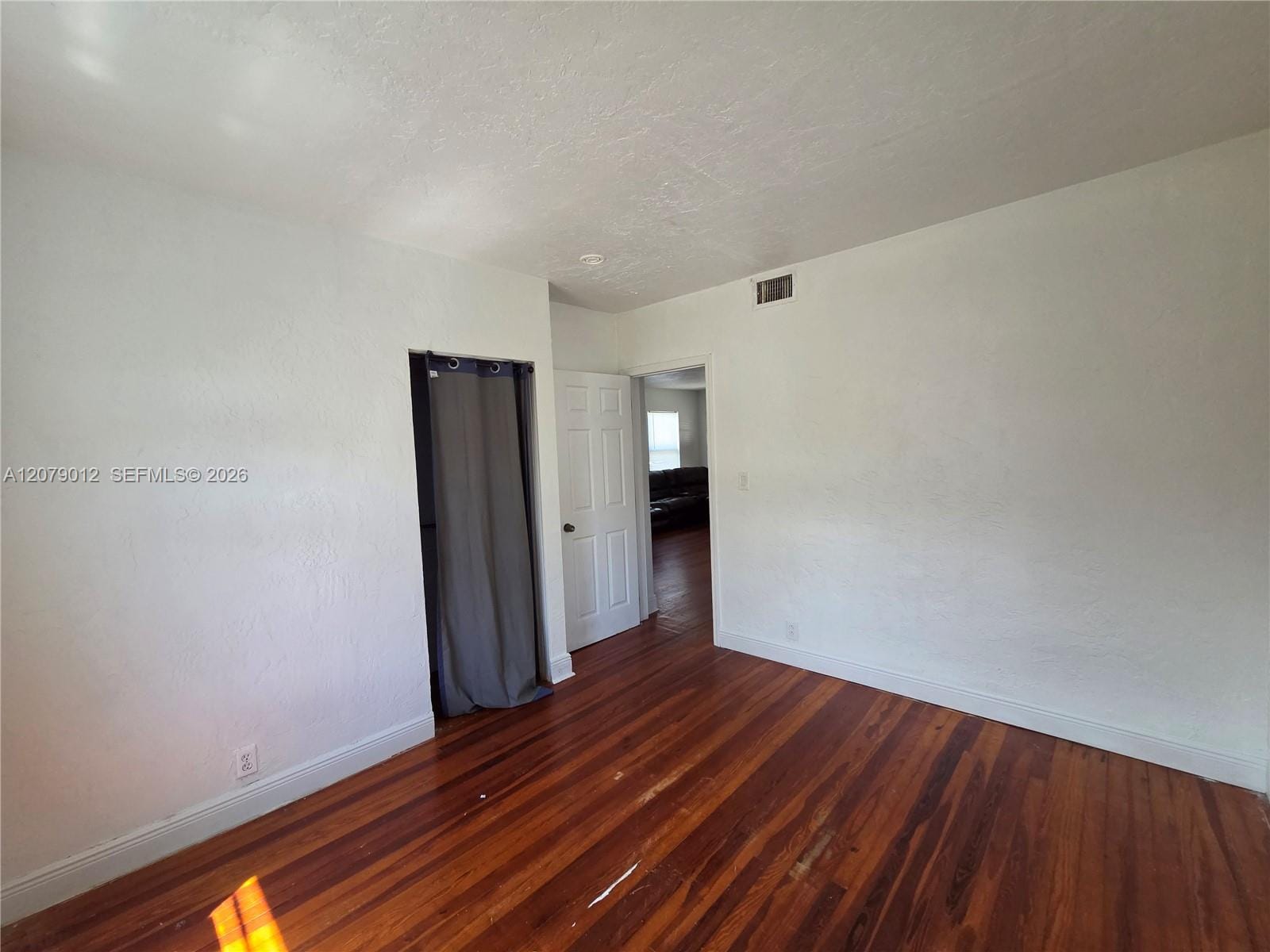 708 NE 4th Street 2 — photo 11
