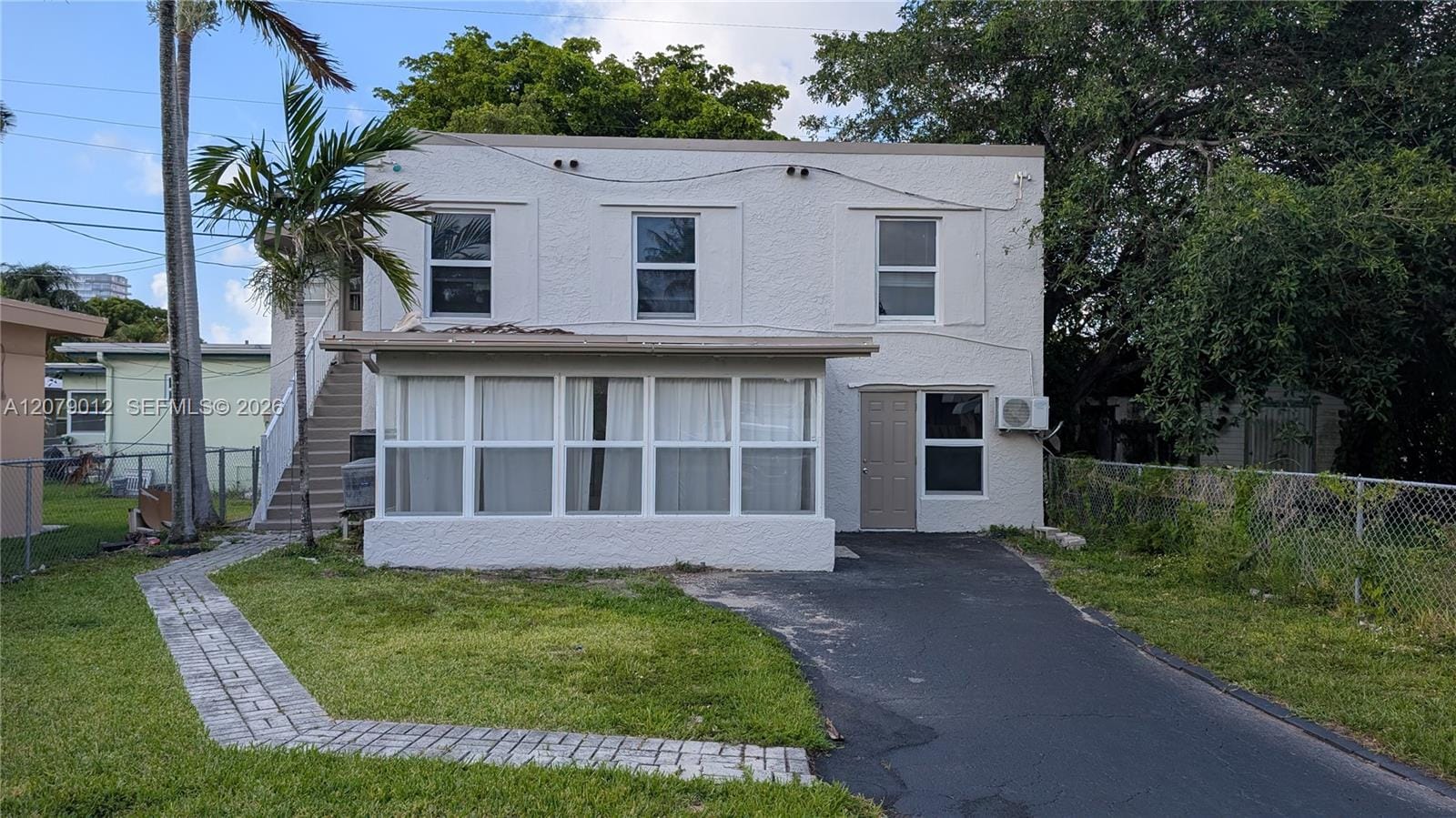708 NE 4th Street 2, Hallandale Beach, FL 33009